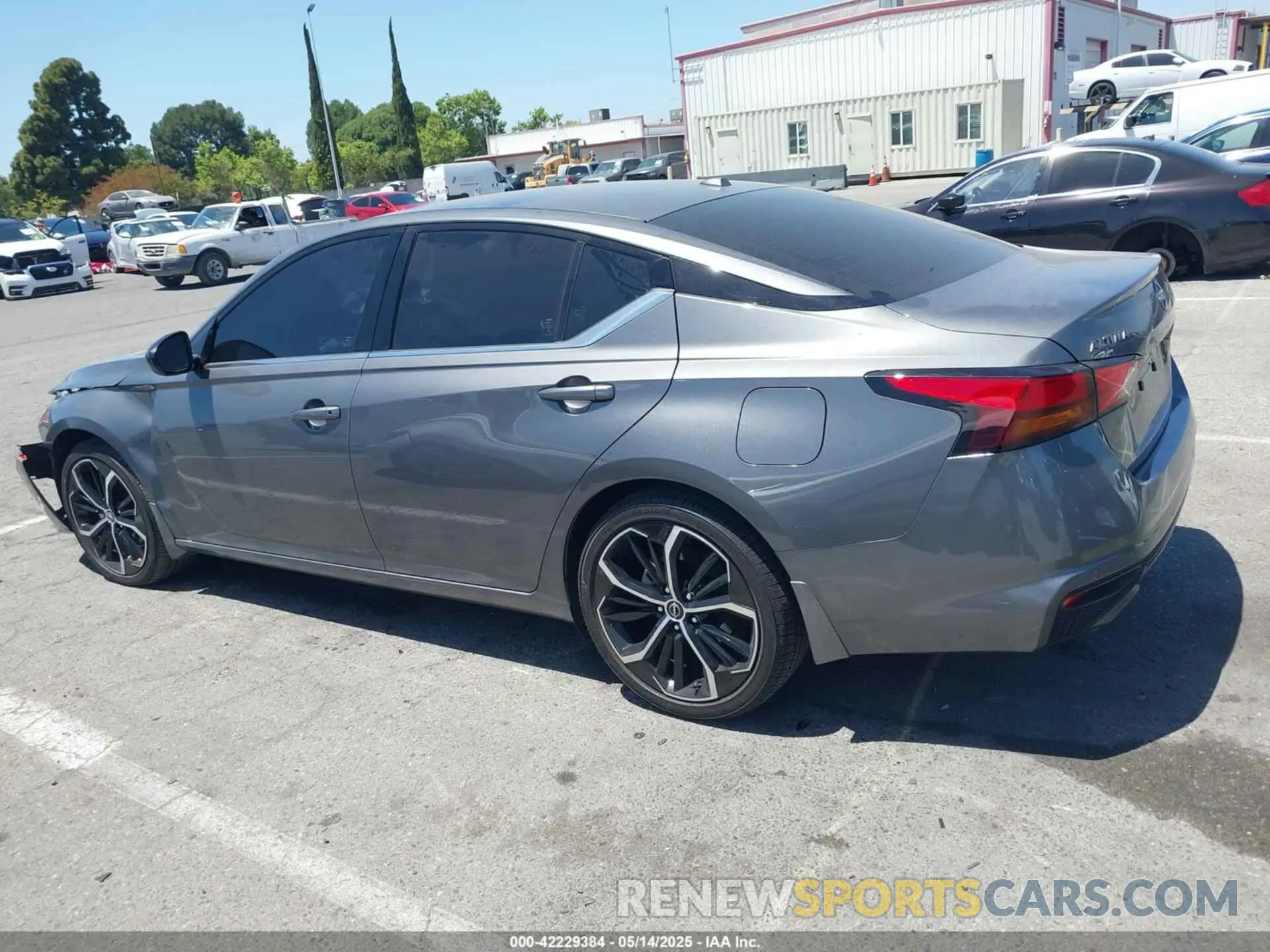 15 Photograph of a damaged car 1N4BL4CV6RN377307 NISSAN ALTIMA 2024