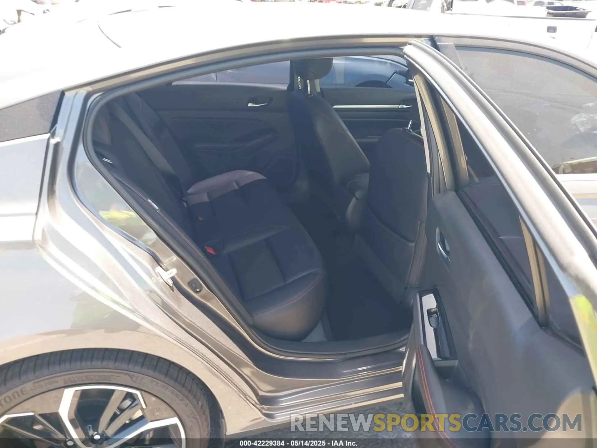 8 Photograph of a damaged car 1N4BL4CV6RN377307 NISSAN ALTIMA 2024