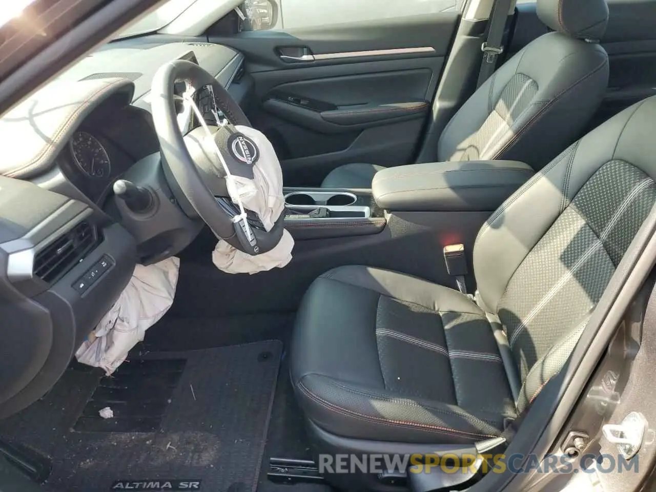 7 Photograph of a damaged car 1N4BL4CV6RN382376 NISSAN ALTIMA 2024