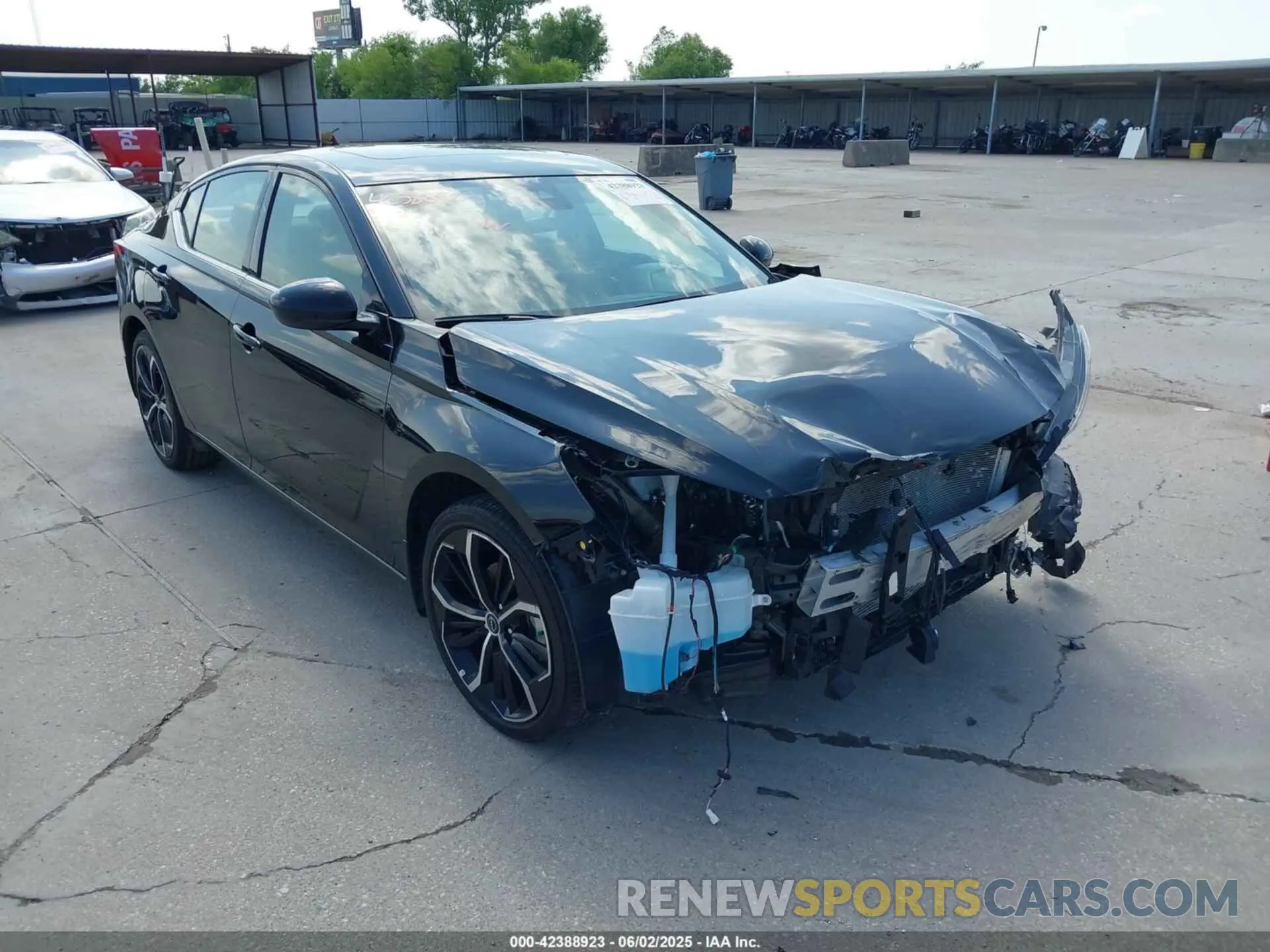 1 Photograph of a damaged car 1N4BL4CV6RN386976 NISSAN ALTIMA 2024