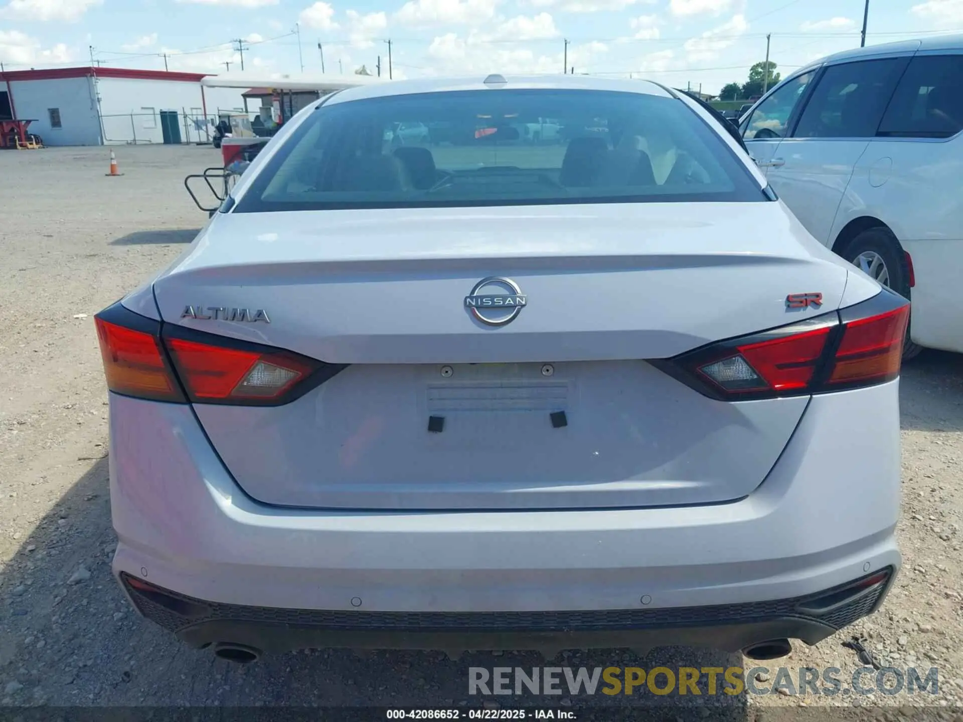 16 Photograph of a damaged car 1N4BL4CV6RN395077 NISSAN ALTIMA 2024