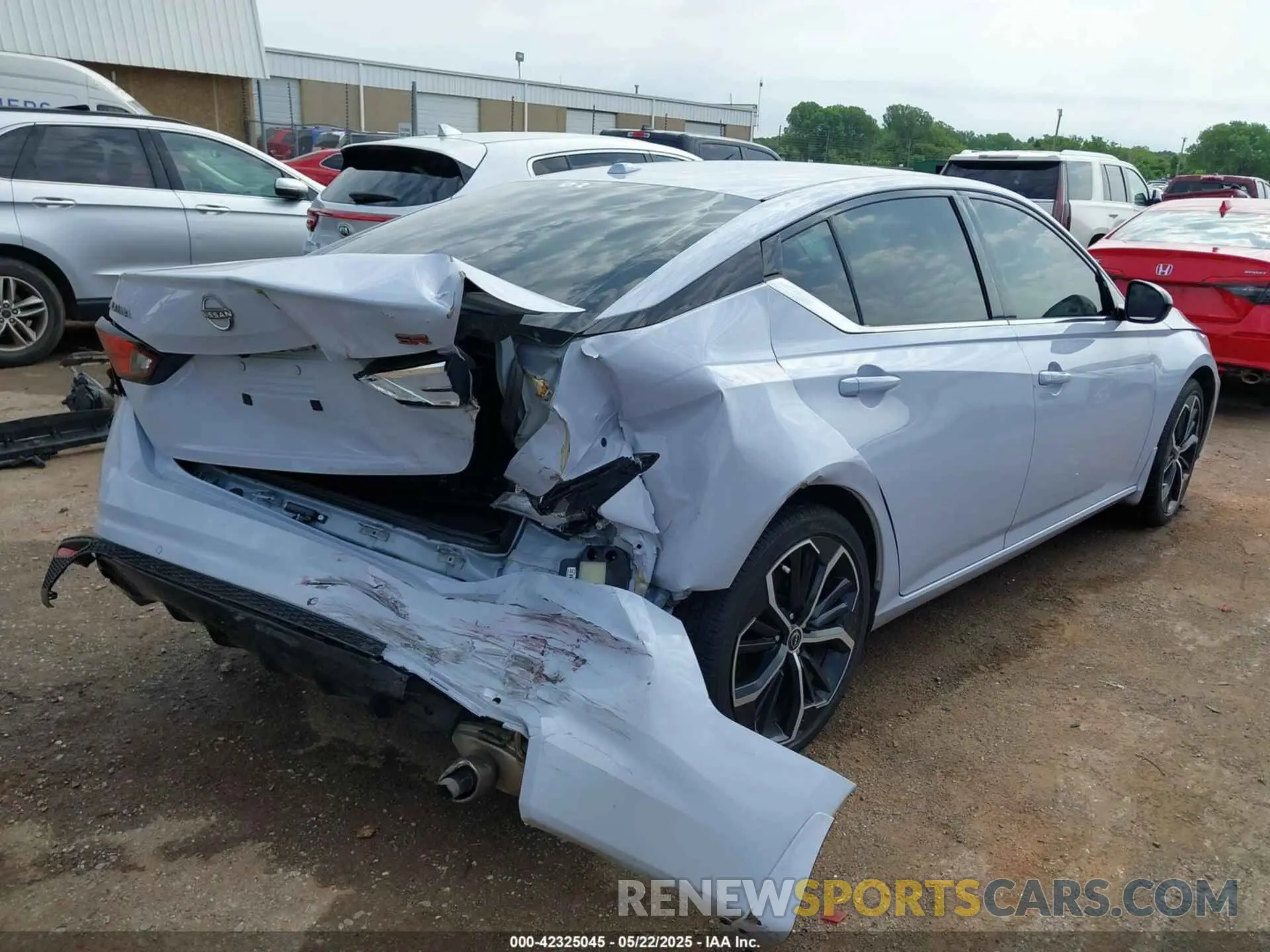 4 Photograph of a damaged car 1N4BL4CV6RN419717 NISSAN ALTIMA 2024