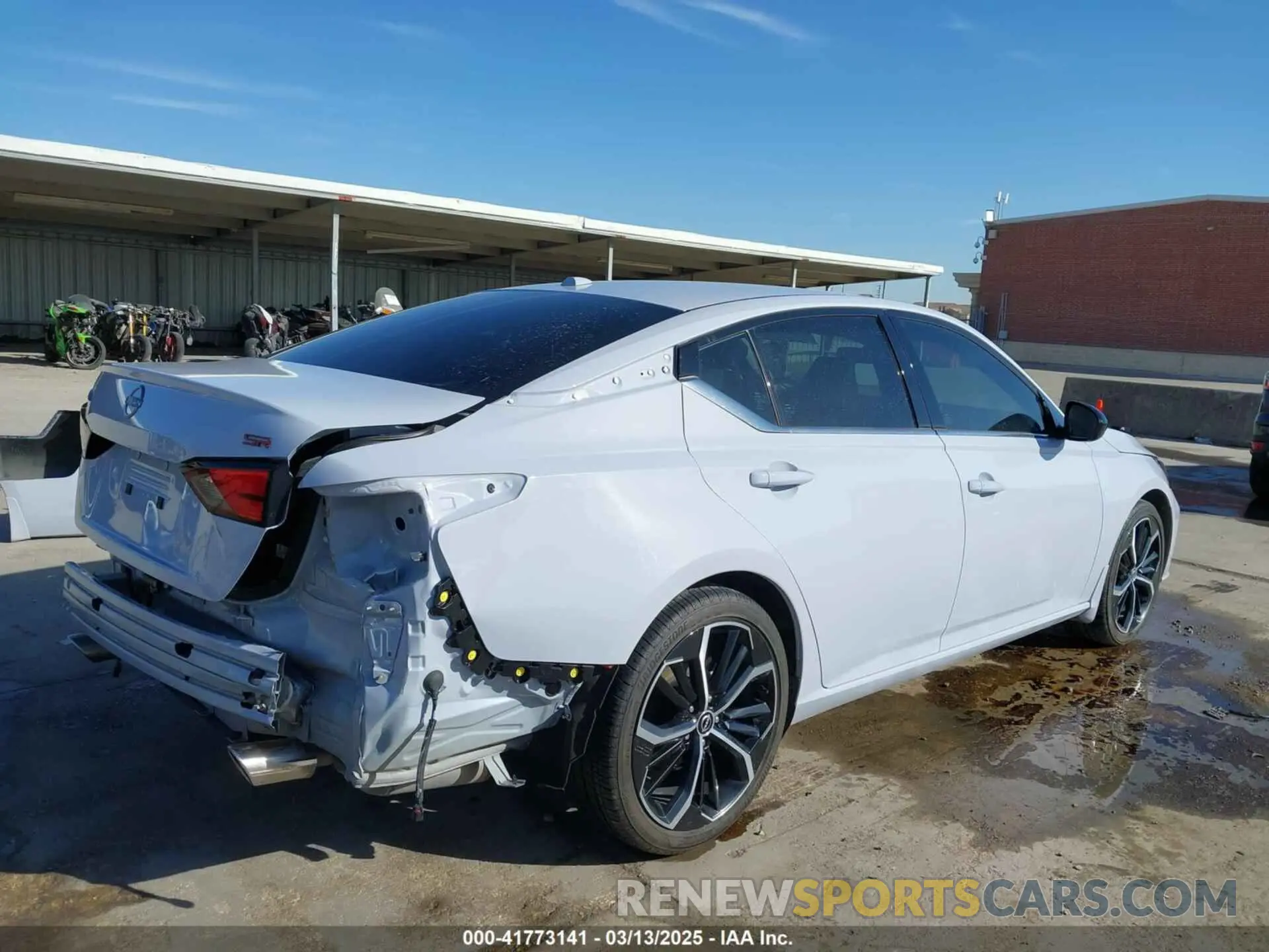4 Photograph of a damaged car 1N4BL4CV7RN404207 NISSAN ALTIMA 2024