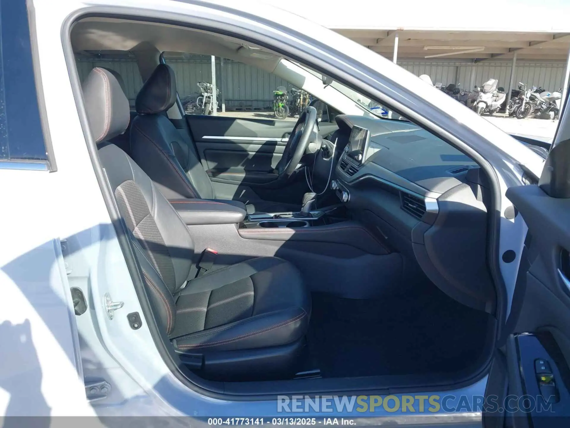 5 Photograph of a damaged car 1N4BL4CV7RN404207 NISSAN ALTIMA 2024