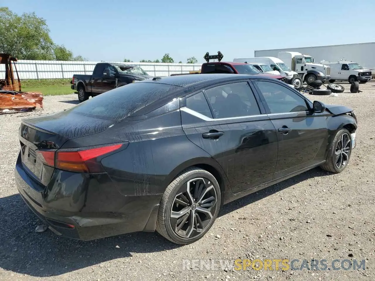 3 Photograph of a damaged car 1N4BL4CV8RN327458 NISSAN ALTIMA 2024