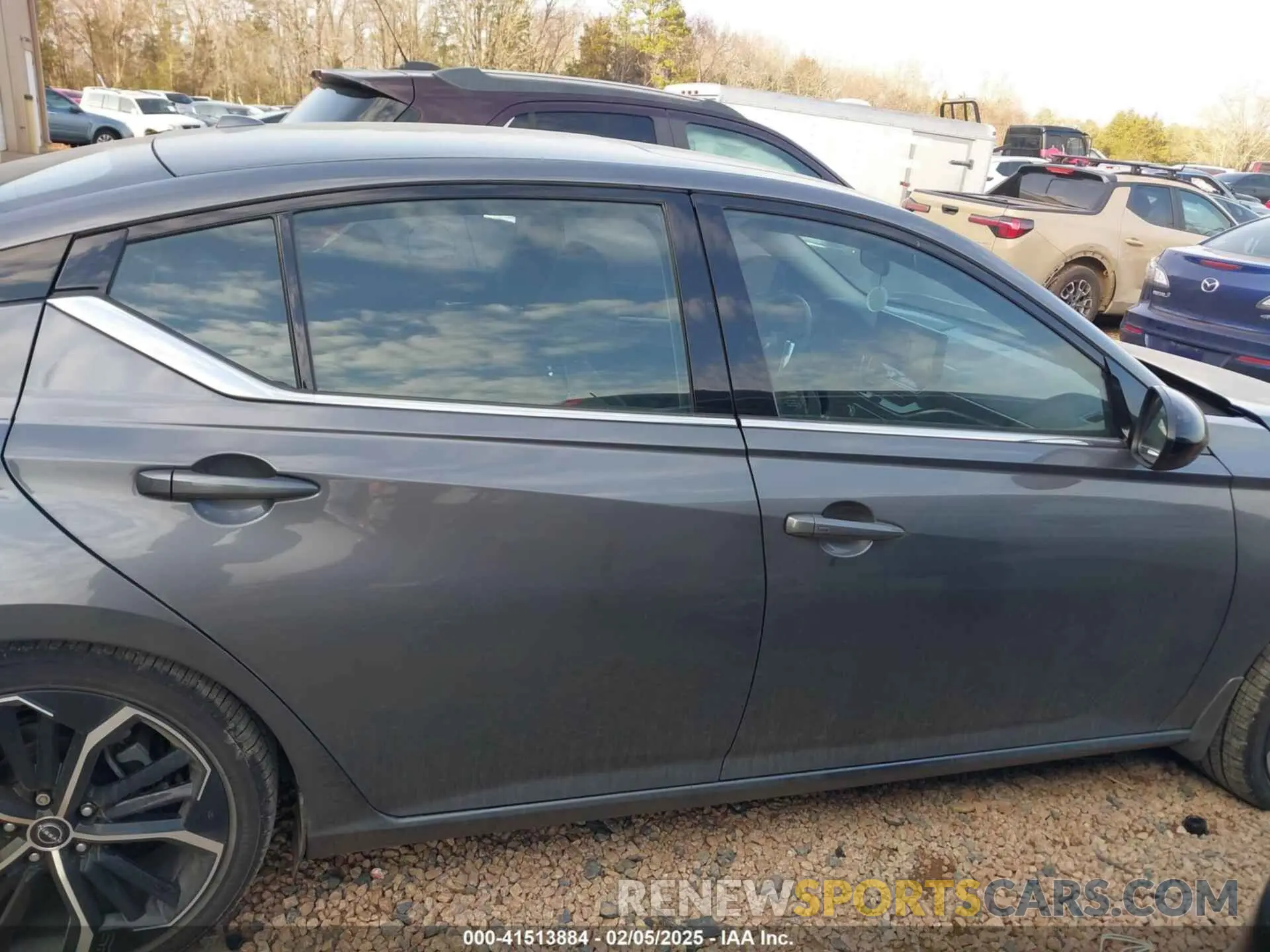 13 Photograph of a damaged car 1N4BL4CV8RN364316 NISSAN ALTIMA 2024