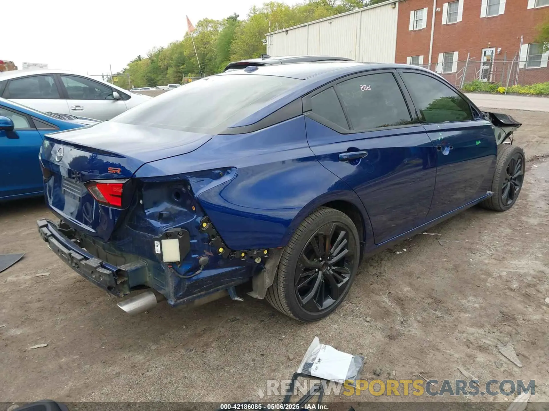4 Photograph of a damaged car 1N4BL4CV9RN315254 NISSAN ALTIMA 2024