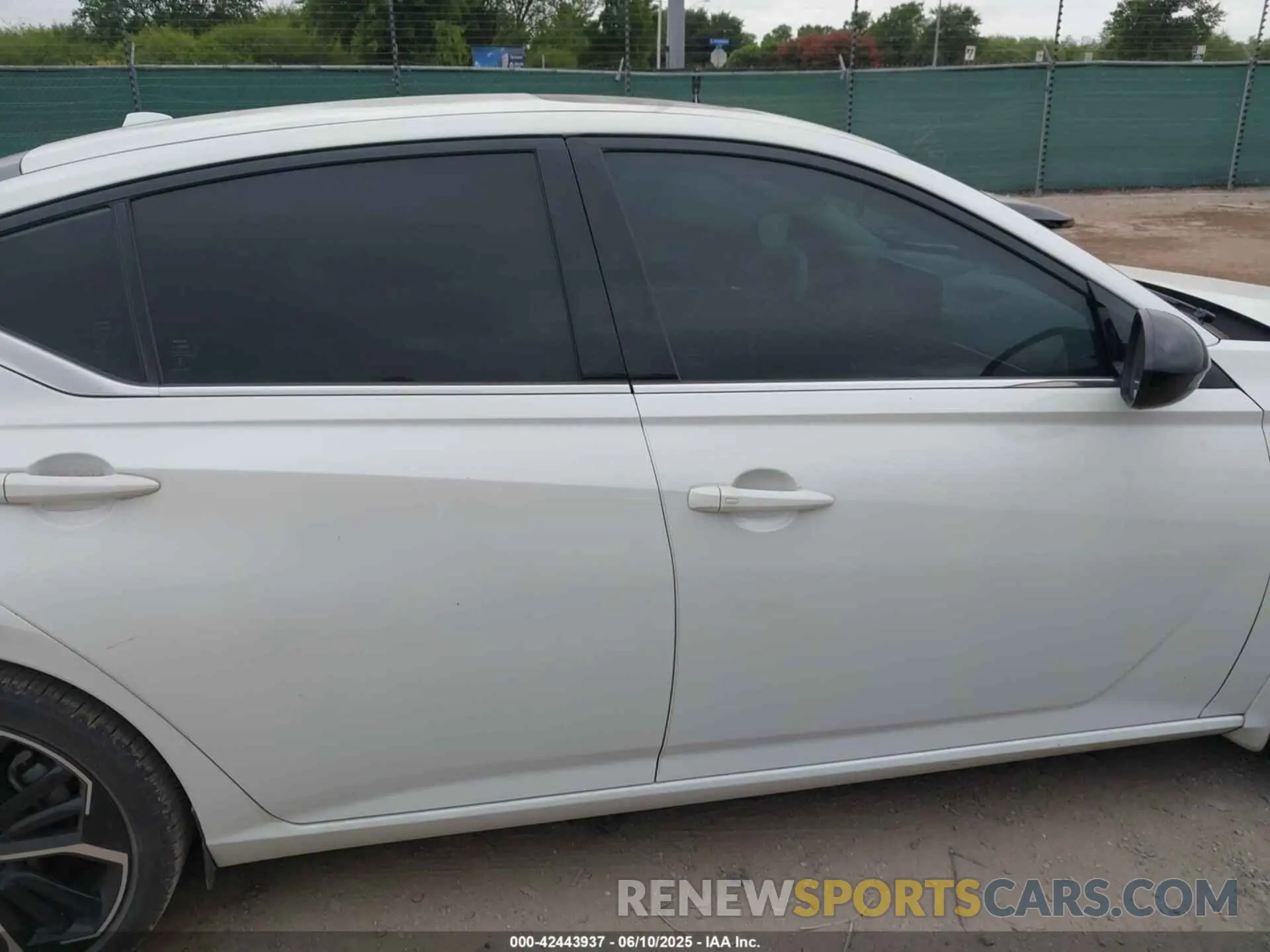 13 Photograph of a damaged car 1N4BL4CV9RN316324 NISSAN ALTIMA 2024