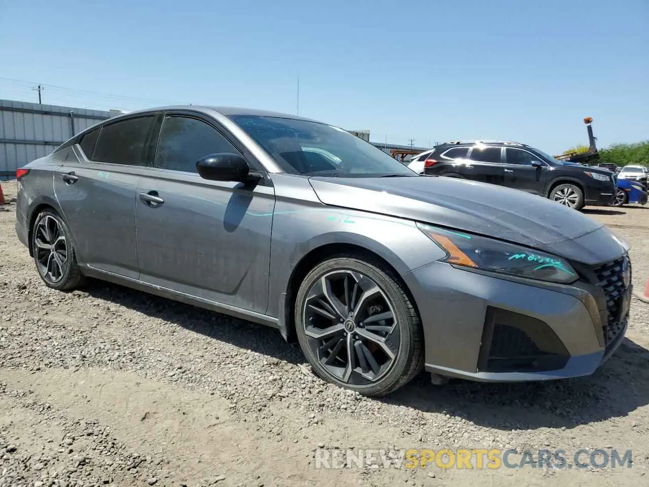 4 Photograph of a damaged car 1N4BL4CV9RN320518 NISSAN ALTIMA 2024