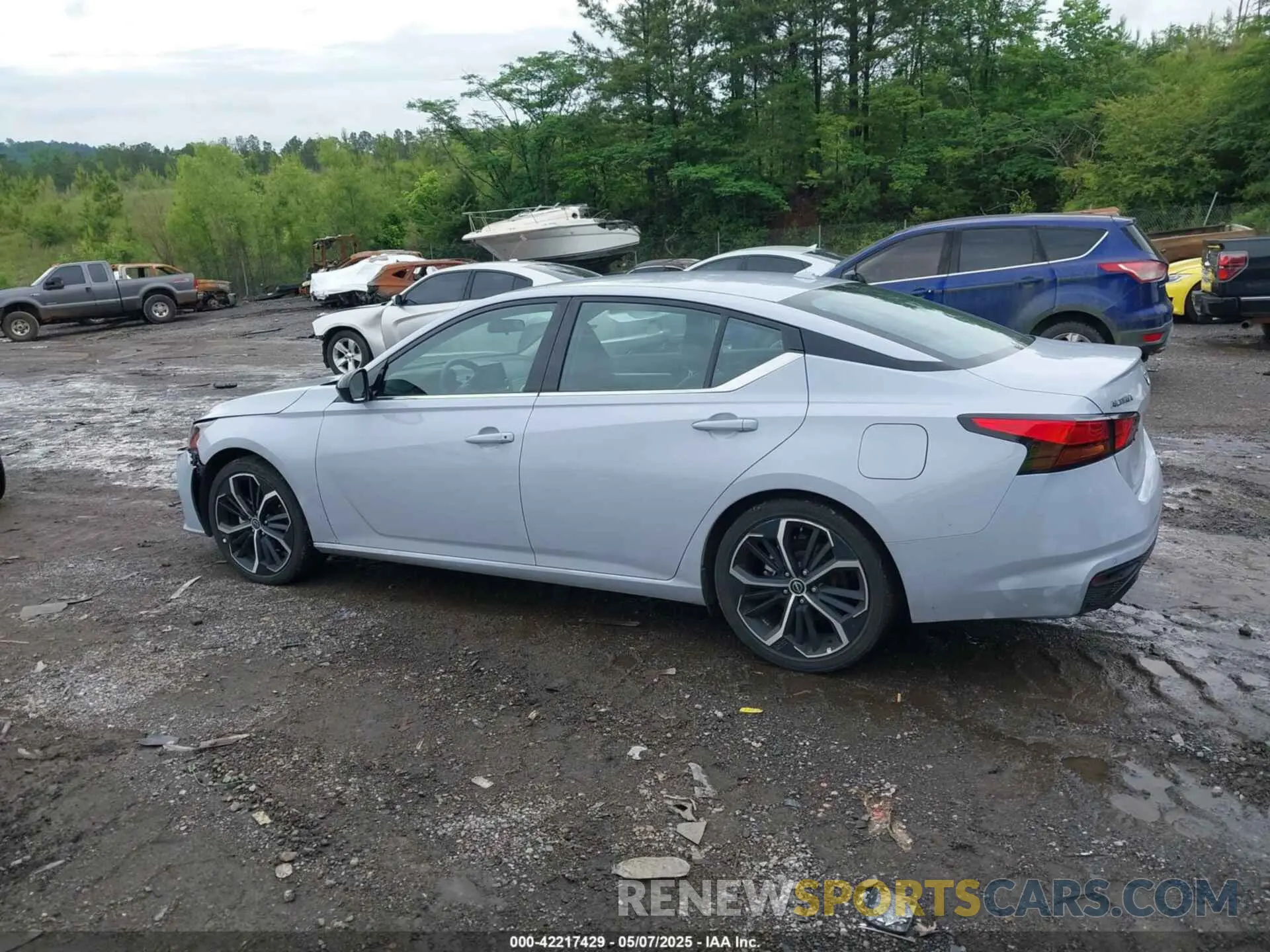 14 Photograph of a damaged car 1N4BL4CV9RN357679 NISSAN ALTIMA 2024