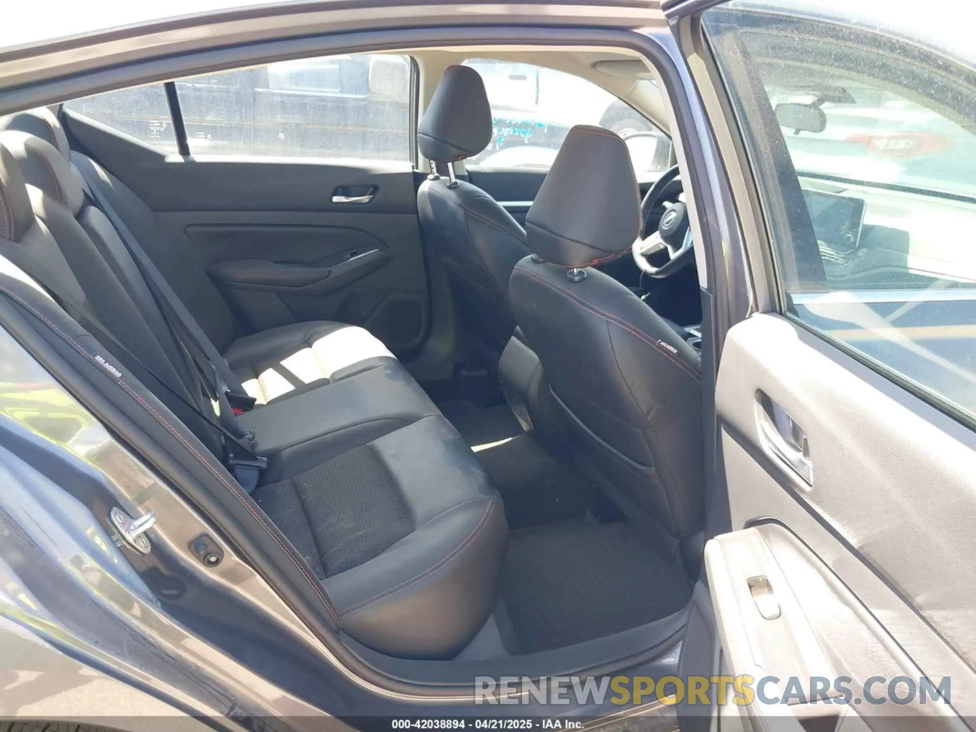 8 Photograph of a damaged car 1N4BL4CV9RN370903 NISSAN ALTIMA 2024