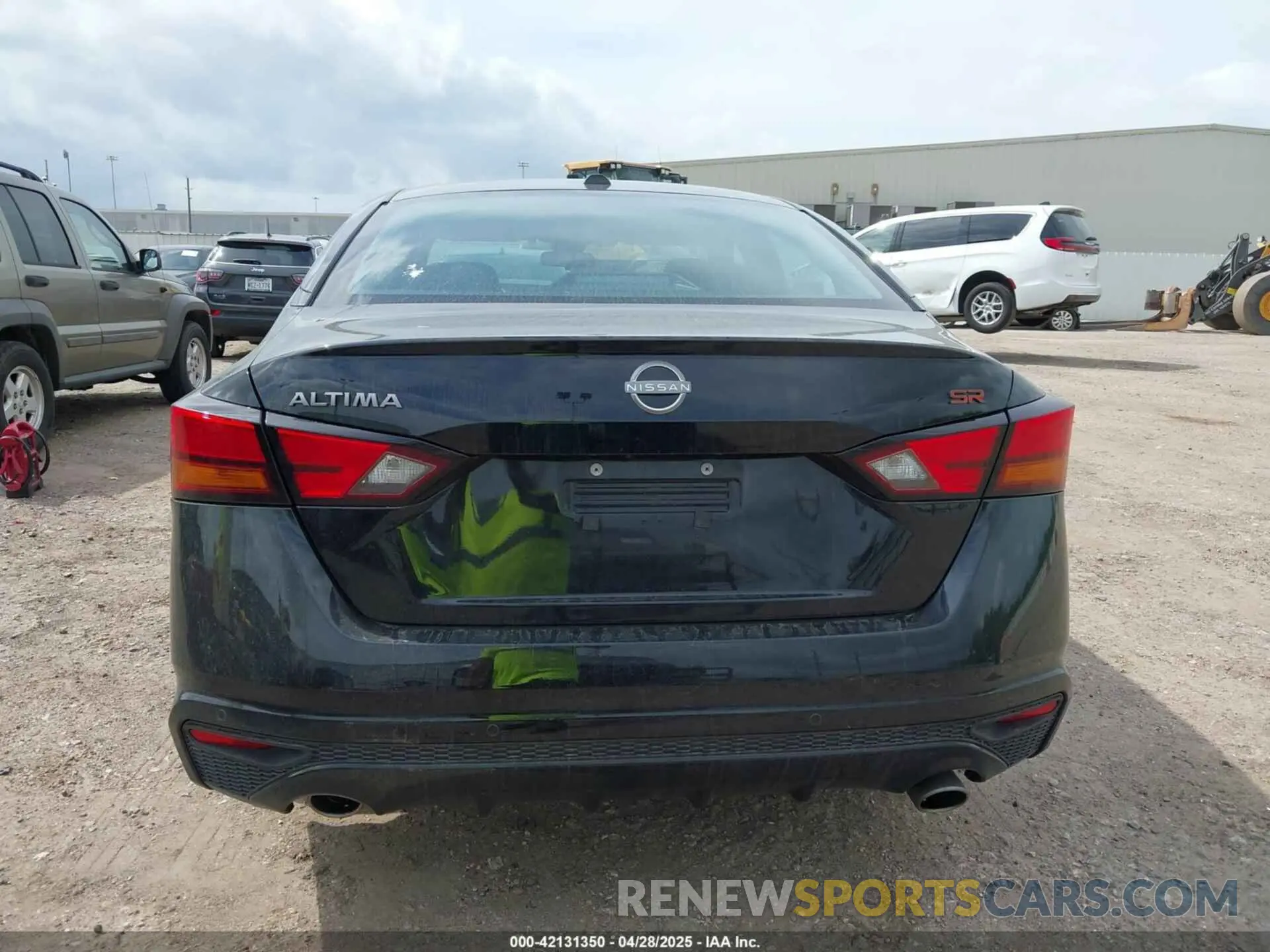 16 Photograph of a damaged car 1N4BL4CV9RN373526 NISSAN ALTIMA 2024