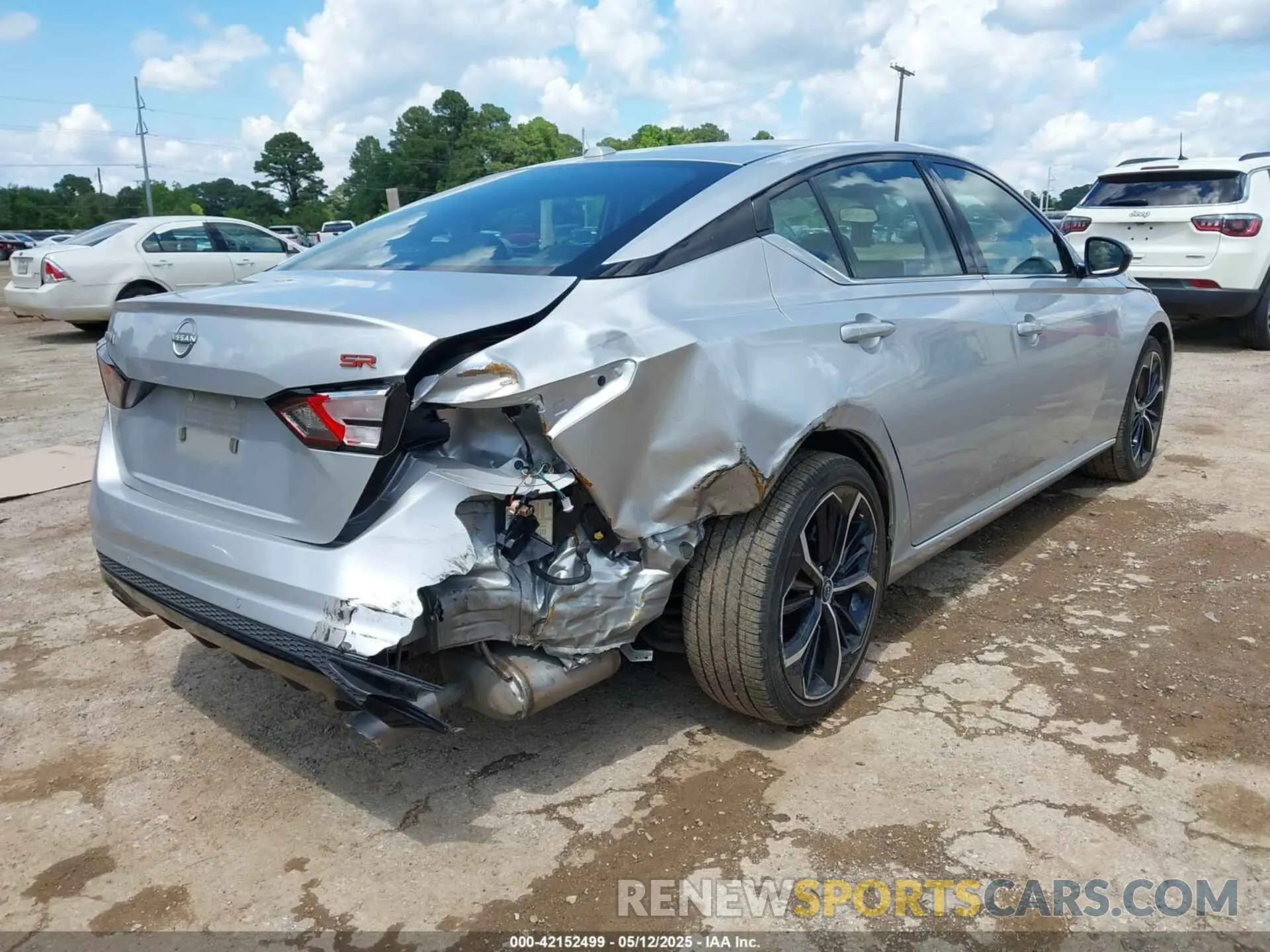 6 Photograph of a damaged car 1N4BL4CVXRN370456 NISSAN ALTIMA 2024