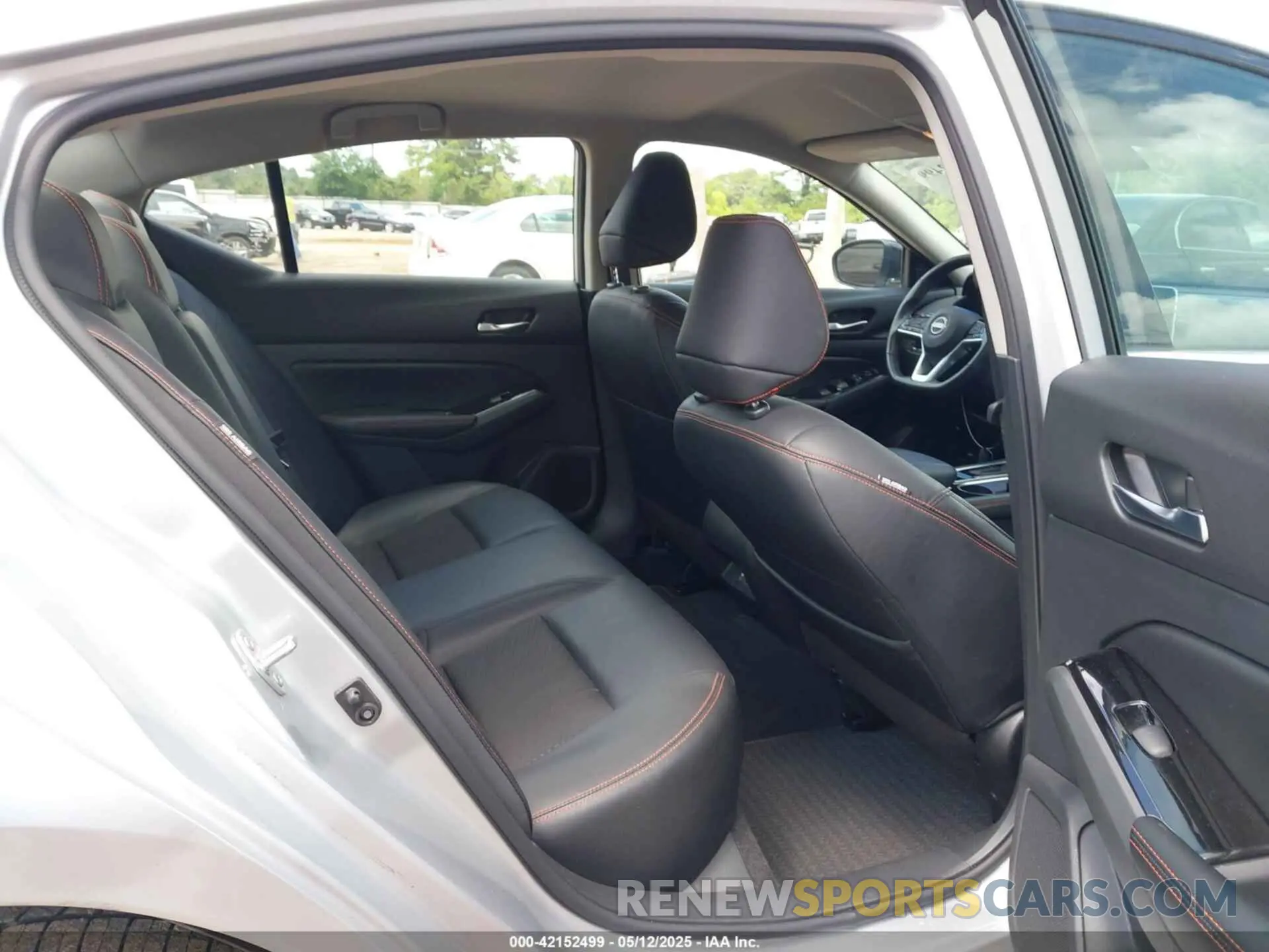 8 Photograph of a damaged car 1N4BL4CVXRN370456 NISSAN ALTIMA 2024