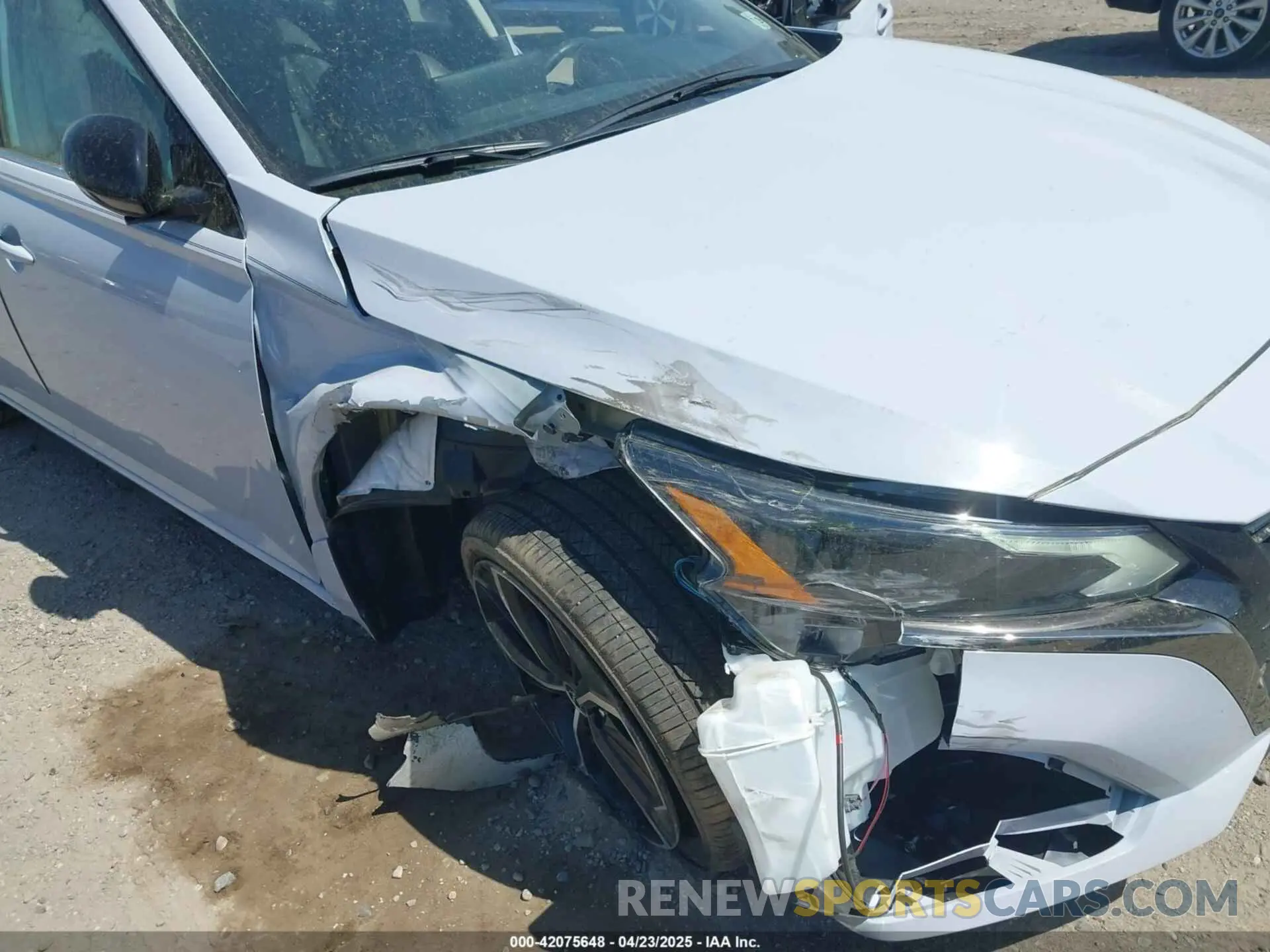 6 Photograph of a damaged car 1N4BL4CVXRN400409 NISSAN ALTIMA 2024