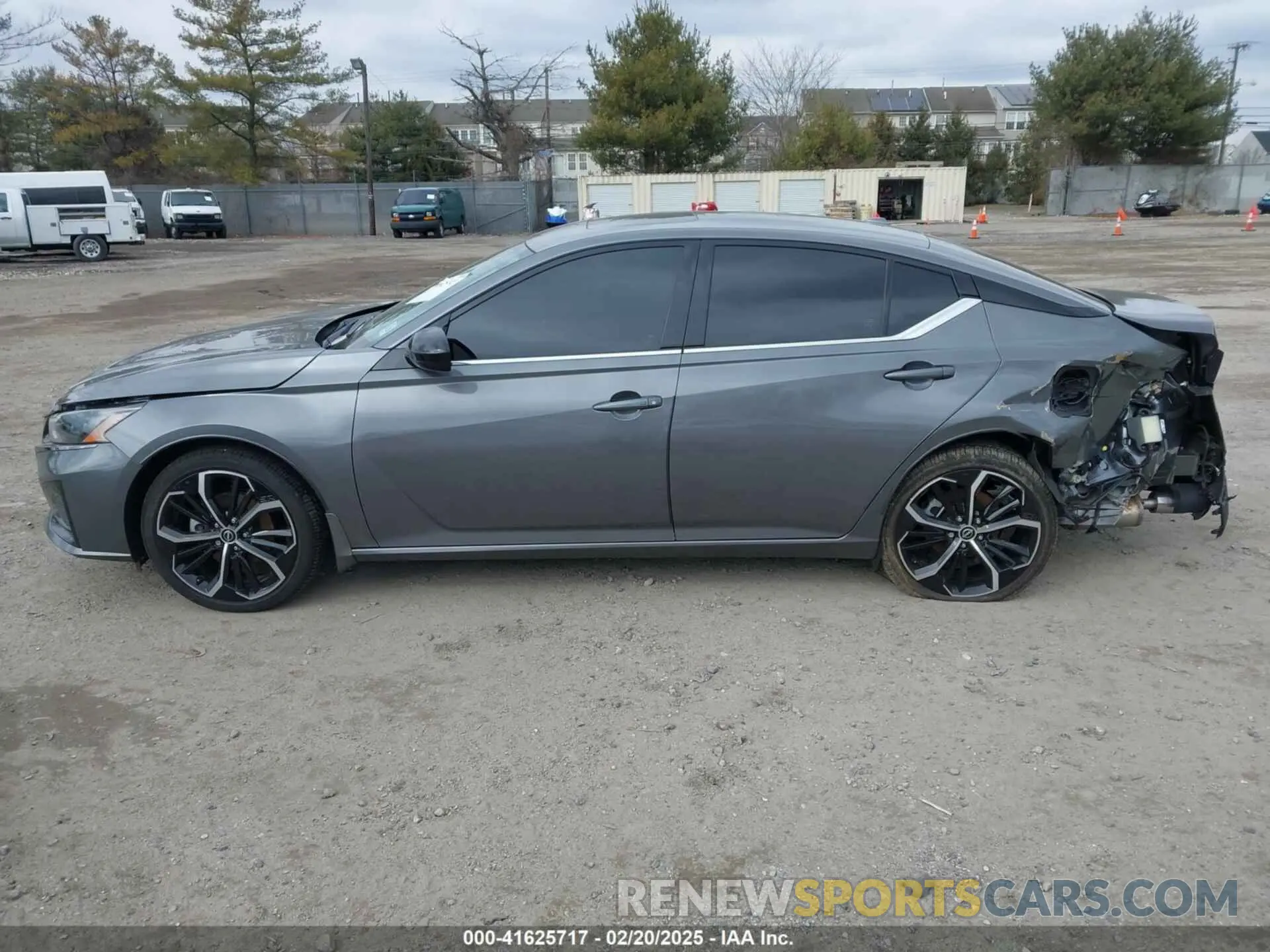 14 Photograph of a damaged car 1N4BL4CVXRN417520 NISSAN ALTIMA 2024