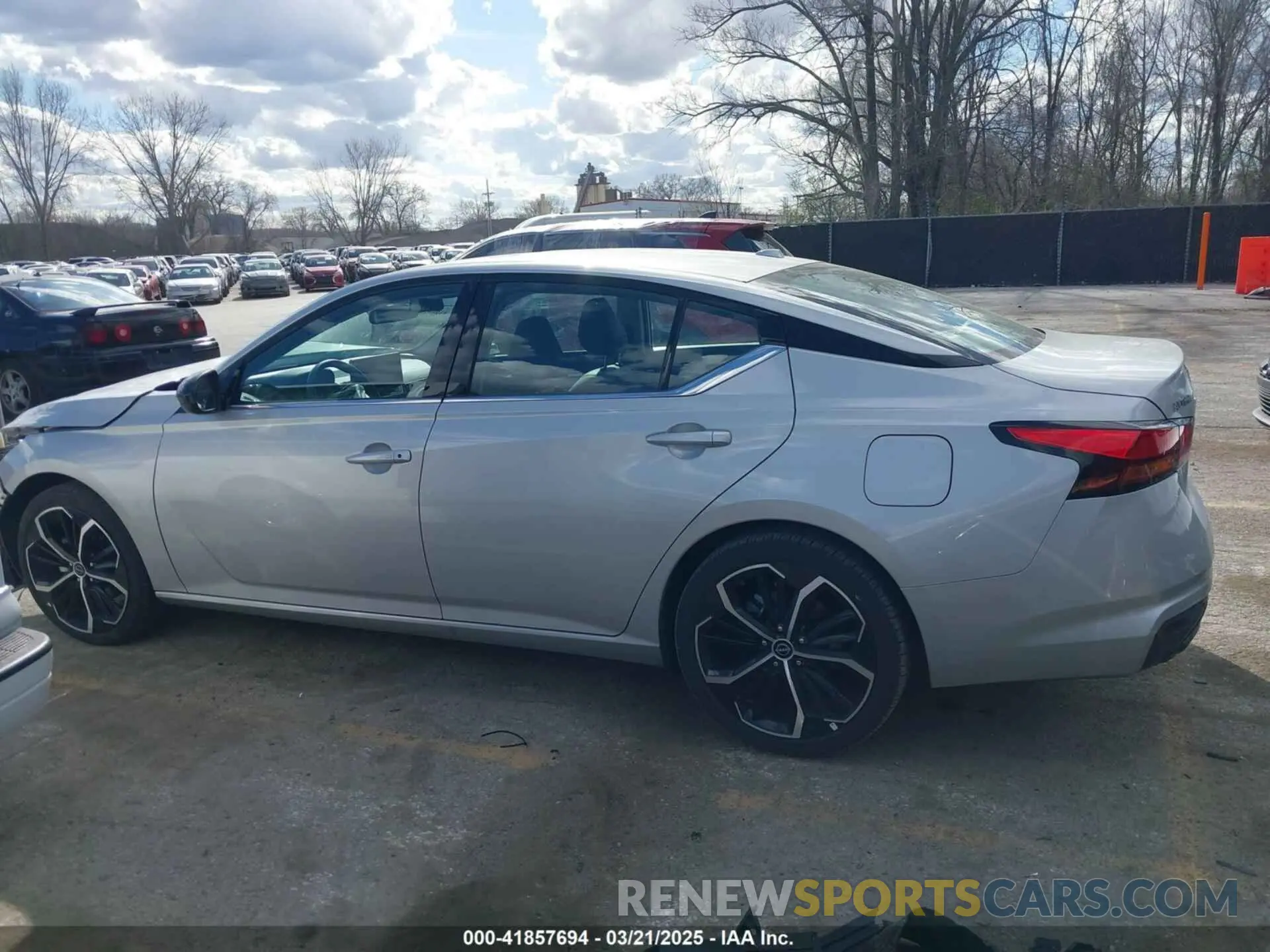 15 Photograph of a damaged car 1N4BL4CVXRN431885 NISSAN ALTIMA 2024