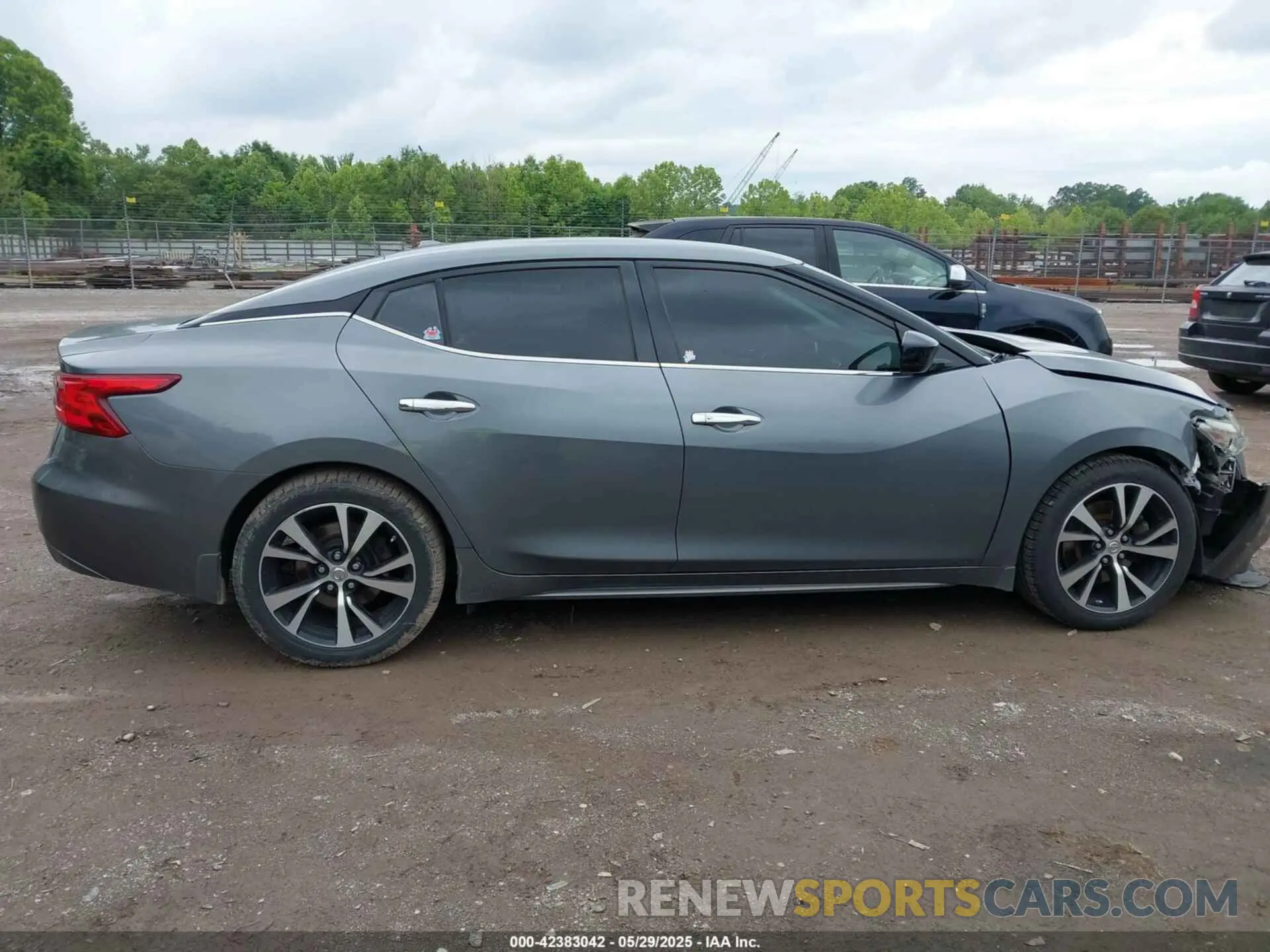 13 Photograph of a damaged car 1N4BL4CW2RN373067 NISSAN ALTIMA 2024