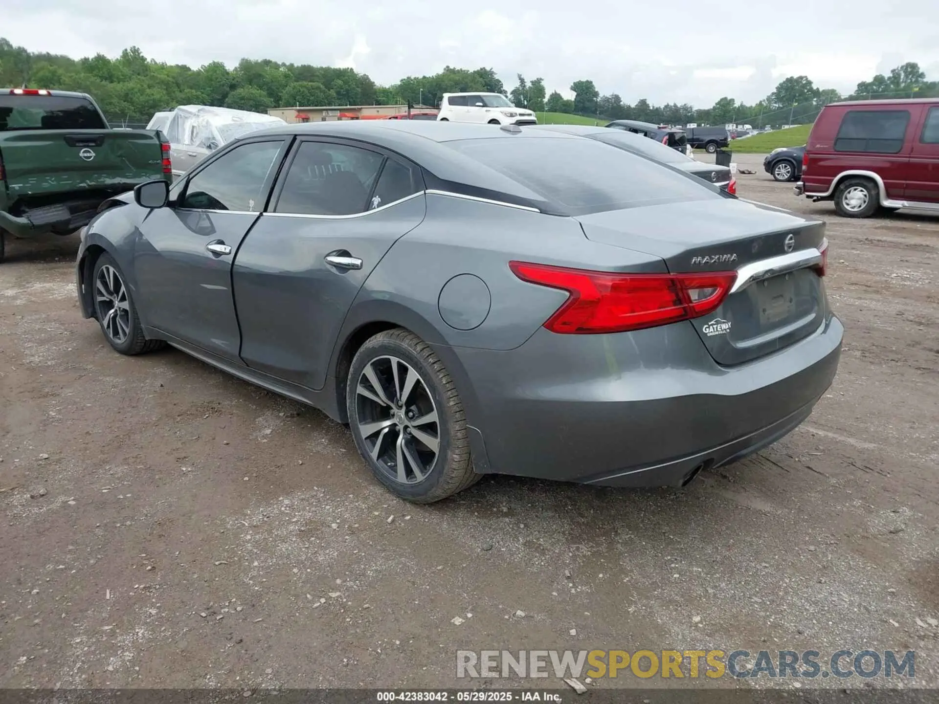 3 Photograph of a damaged car 1N4BL4CW2RN373067 NISSAN ALTIMA 2024