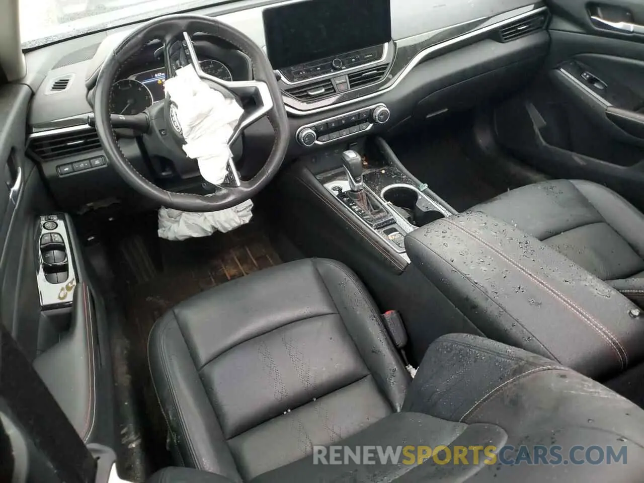 8 Photograph of a damaged car 1N4BL4CW4RN312304 NISSAN ALTIMA 2024