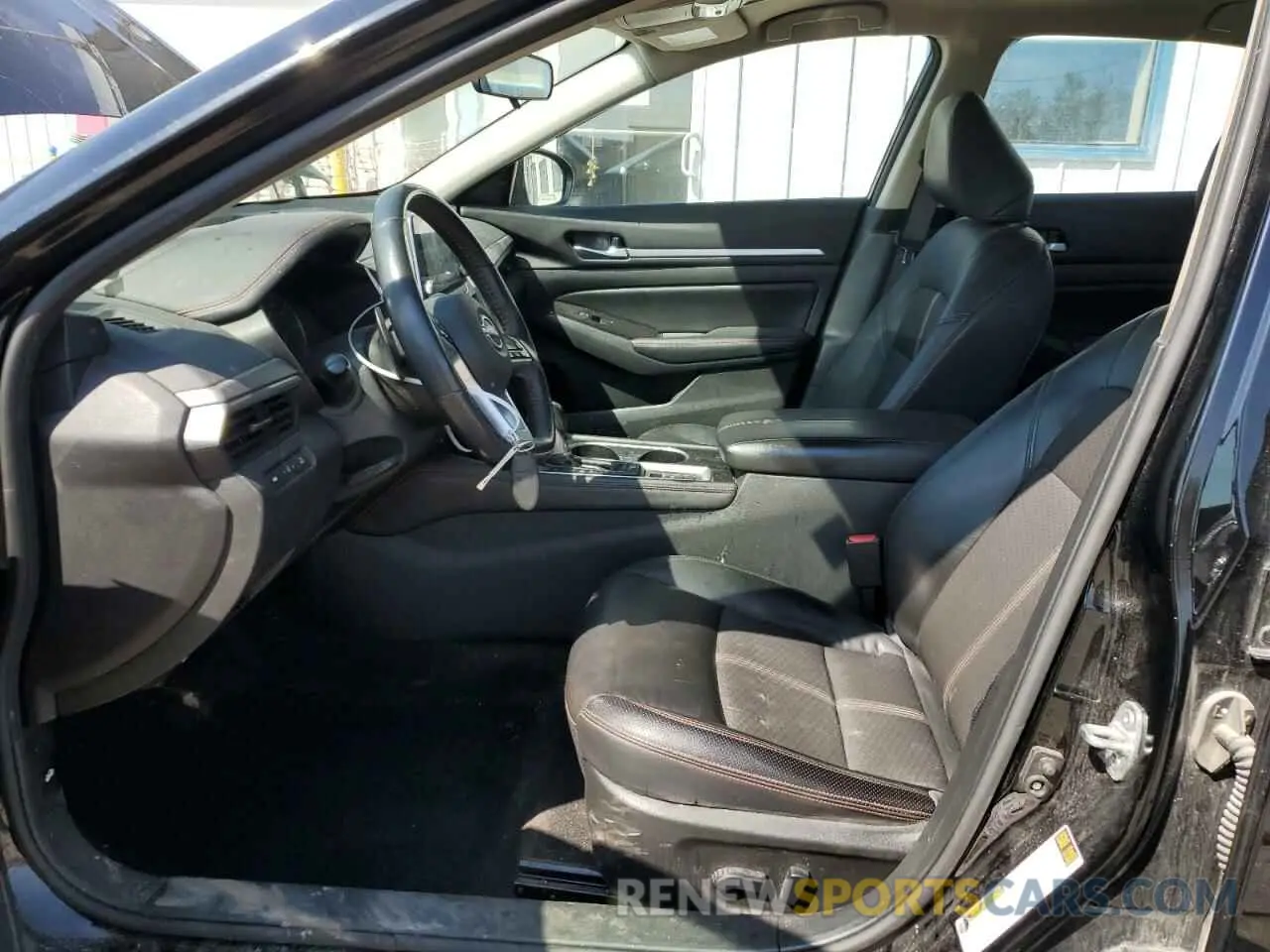 7 Photograph of a damaged car 1N4BL4CW5RN313168 NISSAN ALTIMA 2024