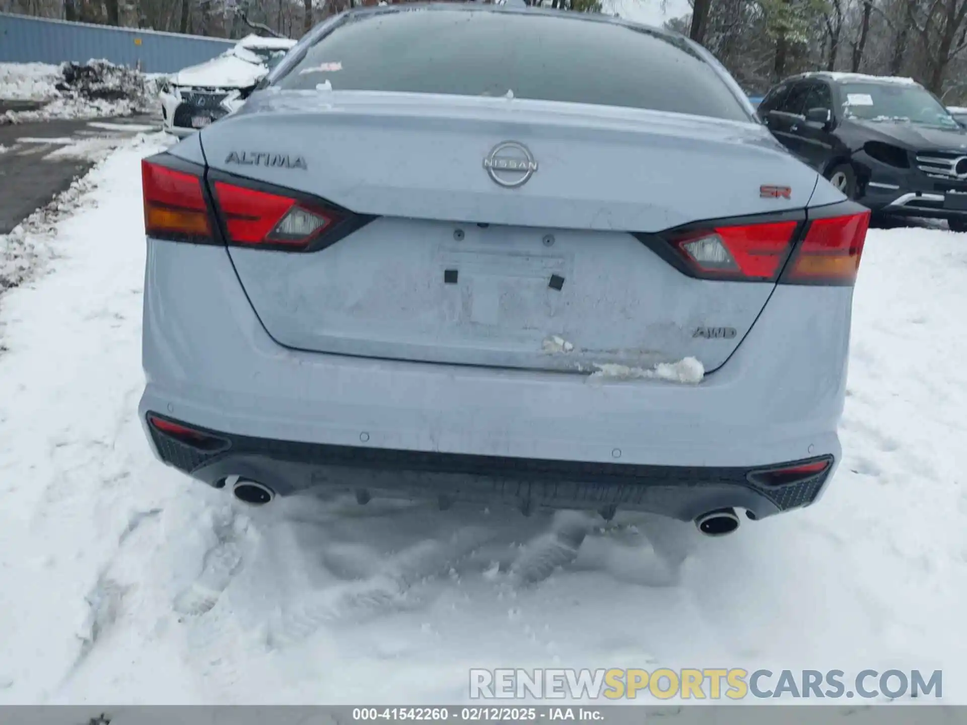 16 Photograph of a damaged car 1N4BL4CW5RN322744 NISSAN ALTIMA 2024