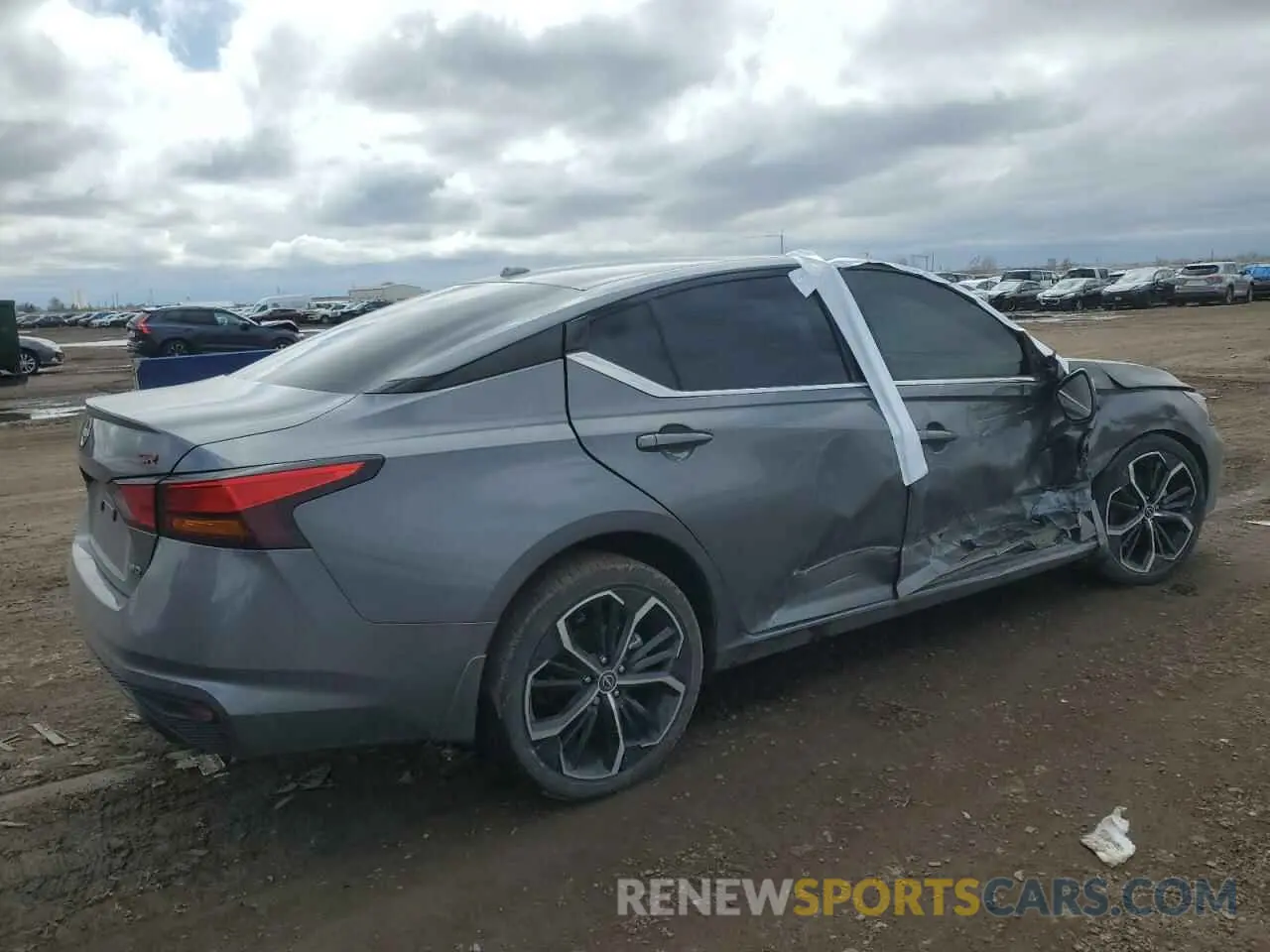 3 Photograph of a damaged car 1N4BL4CW5RN354772 NISSAN ALTIMA 2024