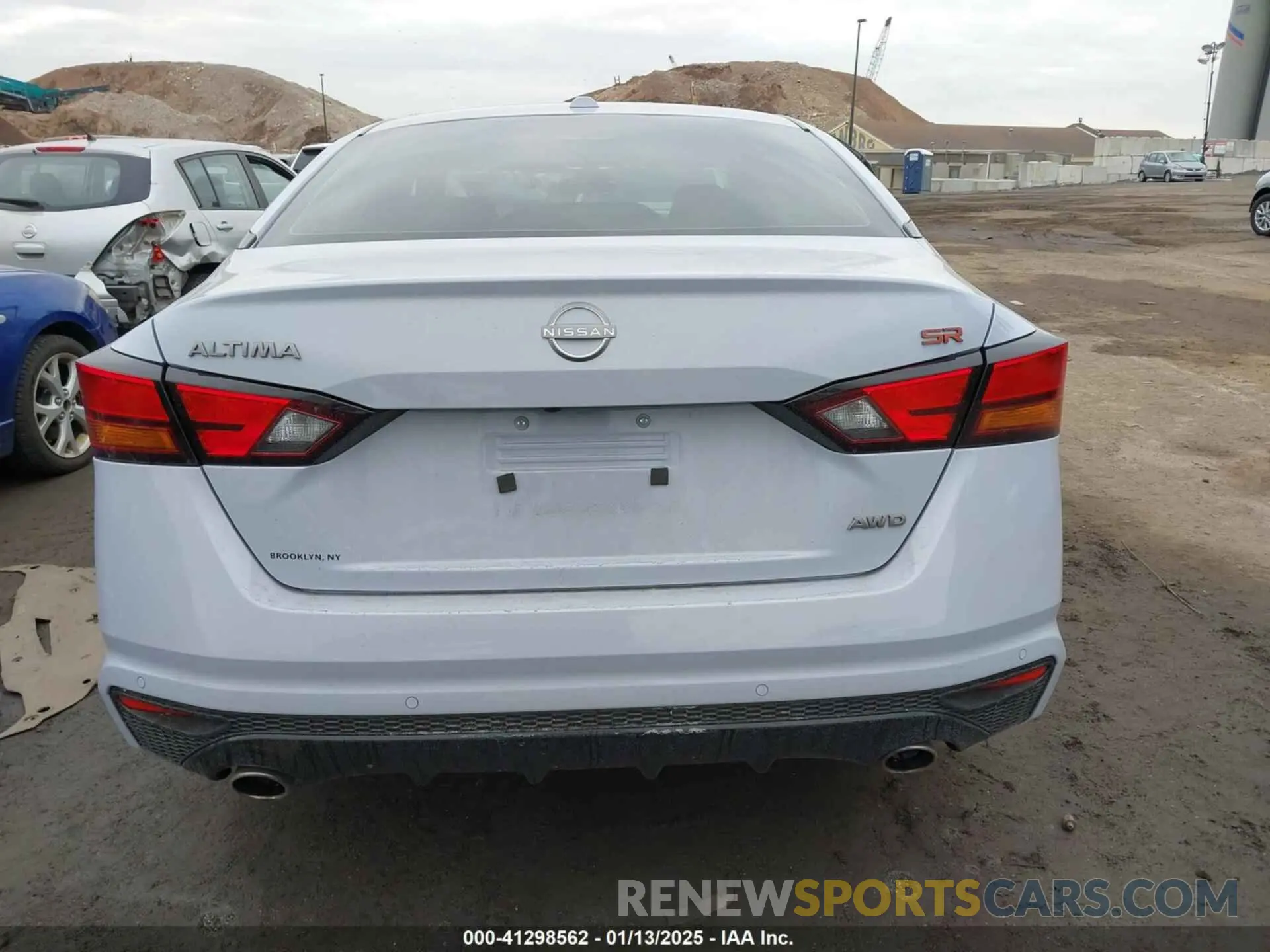 17 Photograph of a damaged car 1N4BL4CW5RN397041 NISSAN ALTIMA 2024