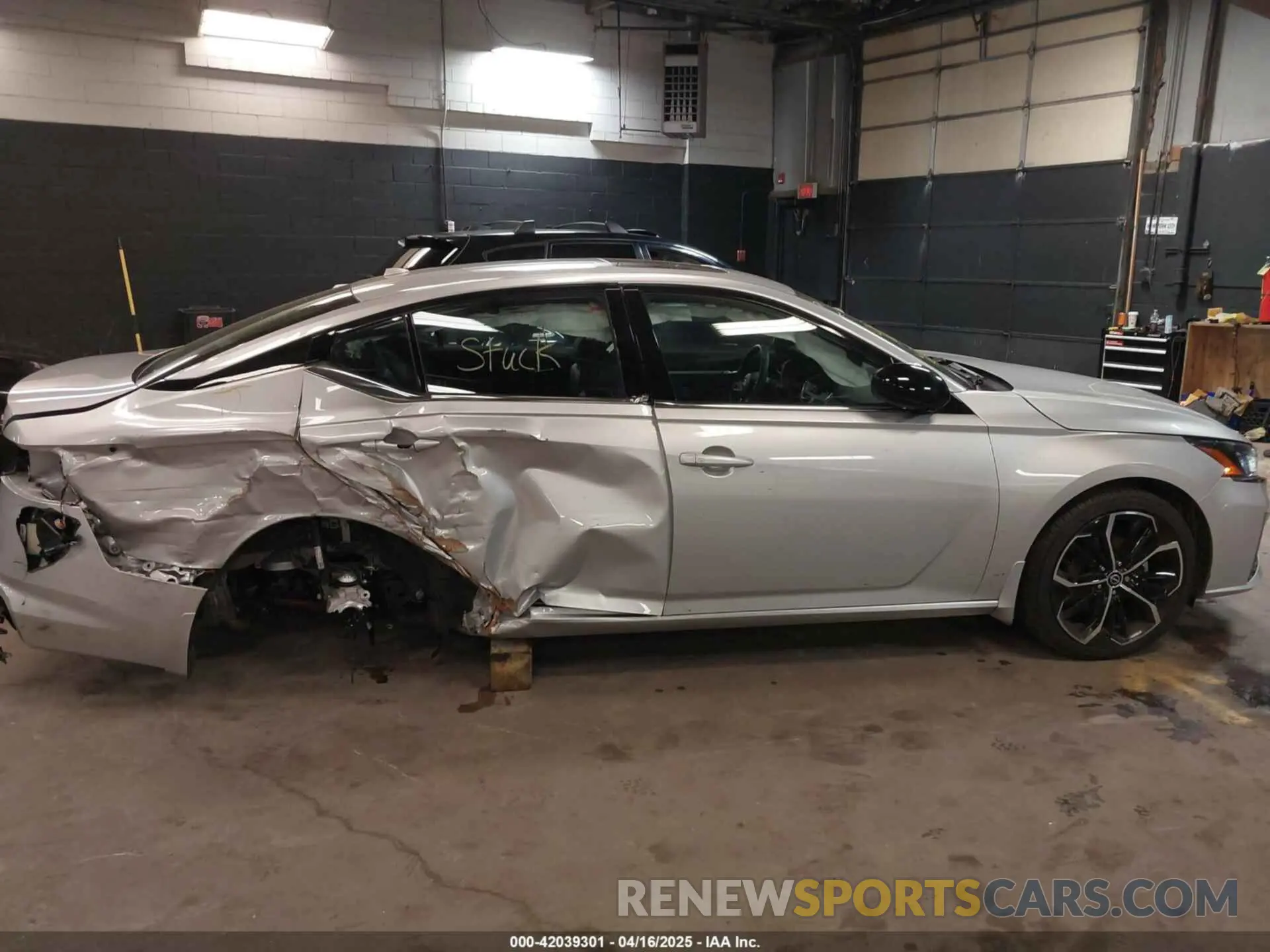 13 Photograph of a damaged car 1N4BL4CW6RN326785 NISSAN ALTIMA 2024
