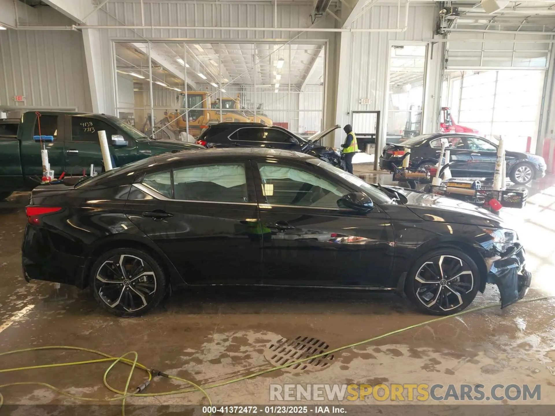 14 Photograph of a damaged car 1N4BL4CW9RN379772 NISSAN ALTIMA 2024