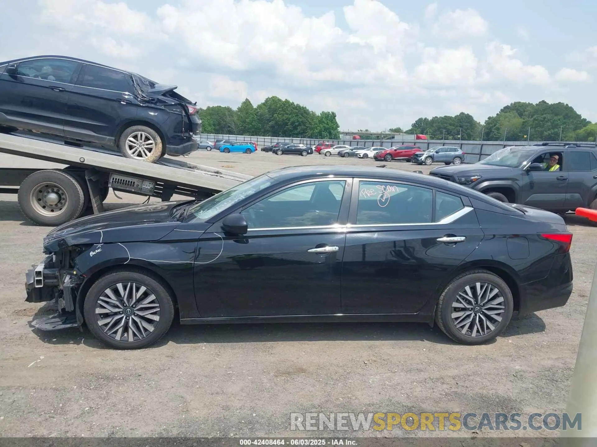 15 Photograph of a damaged car 1N4BL4DV0RN303301 NISSAN ALTIMA 2024