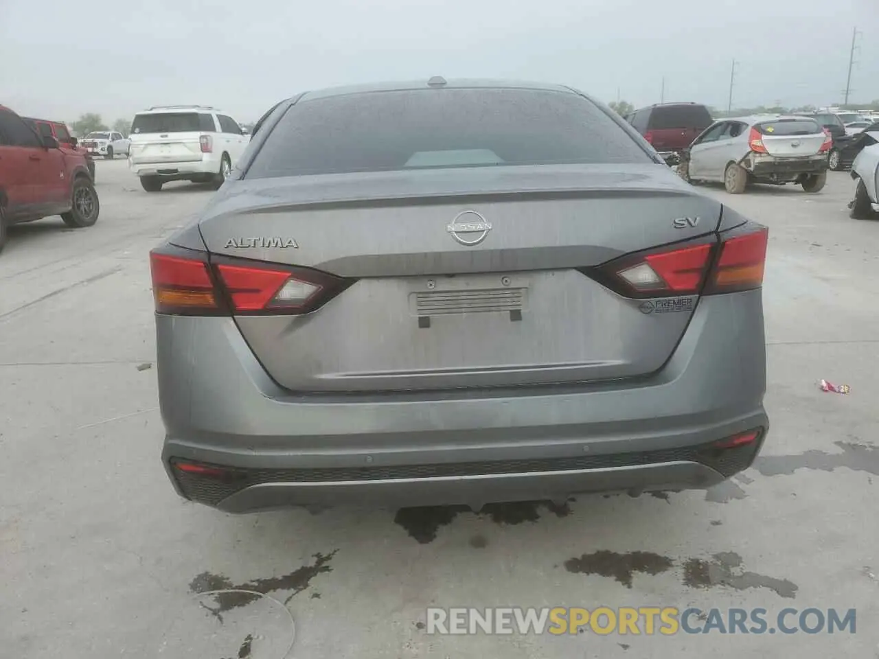 6 Photograph of a damaged car 1N4BL4DV0RN316758 NISSAN ALTIMA 2024