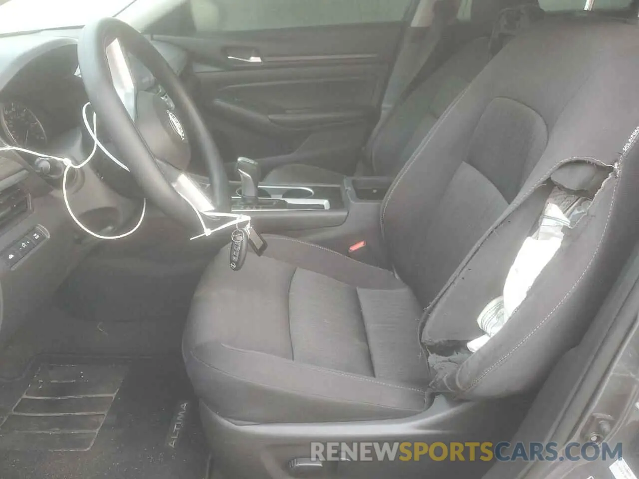 7 Photograph of a damaged car 1N4BL4DV0RN316758 NISSAN ALTIMA 2024