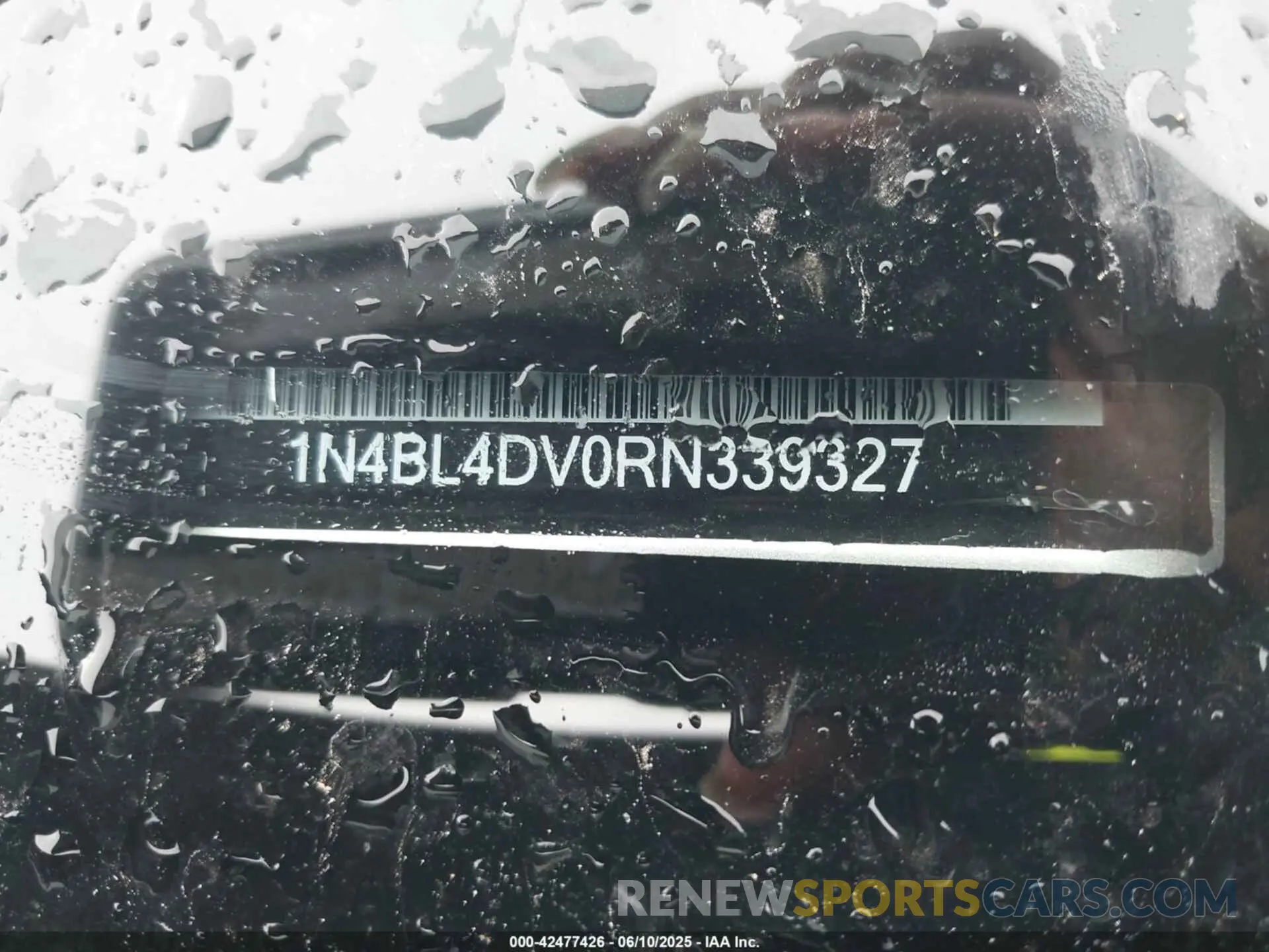 9 Photograph of a damaged car 1N4BL4DV0RN339327 NISSAN ALTIMA 2024