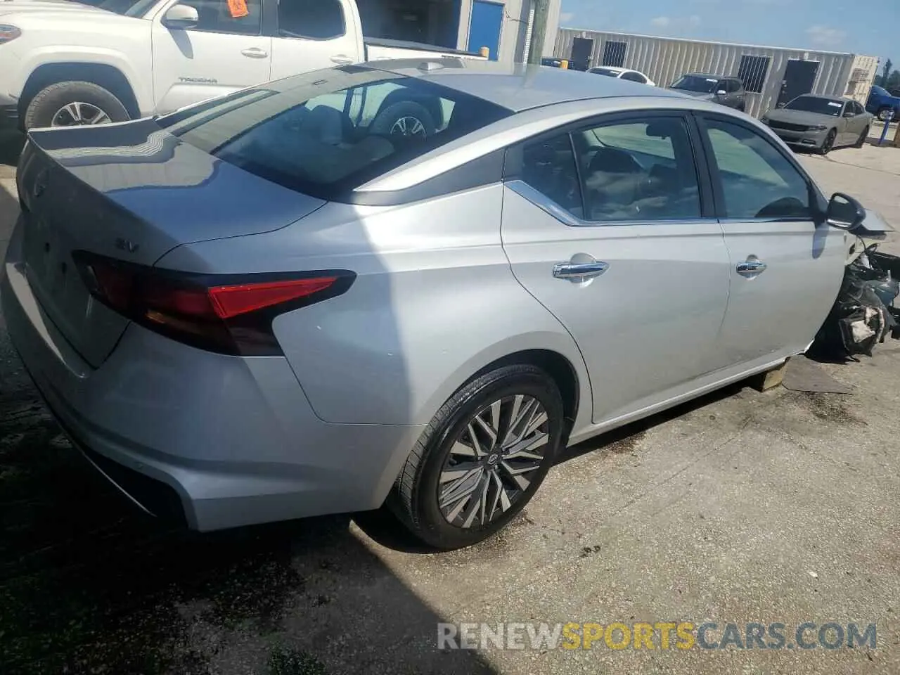 3 Photograph of a damaged car 1N4BL4DV0RN339411 NISSAN ALTIMA 2024