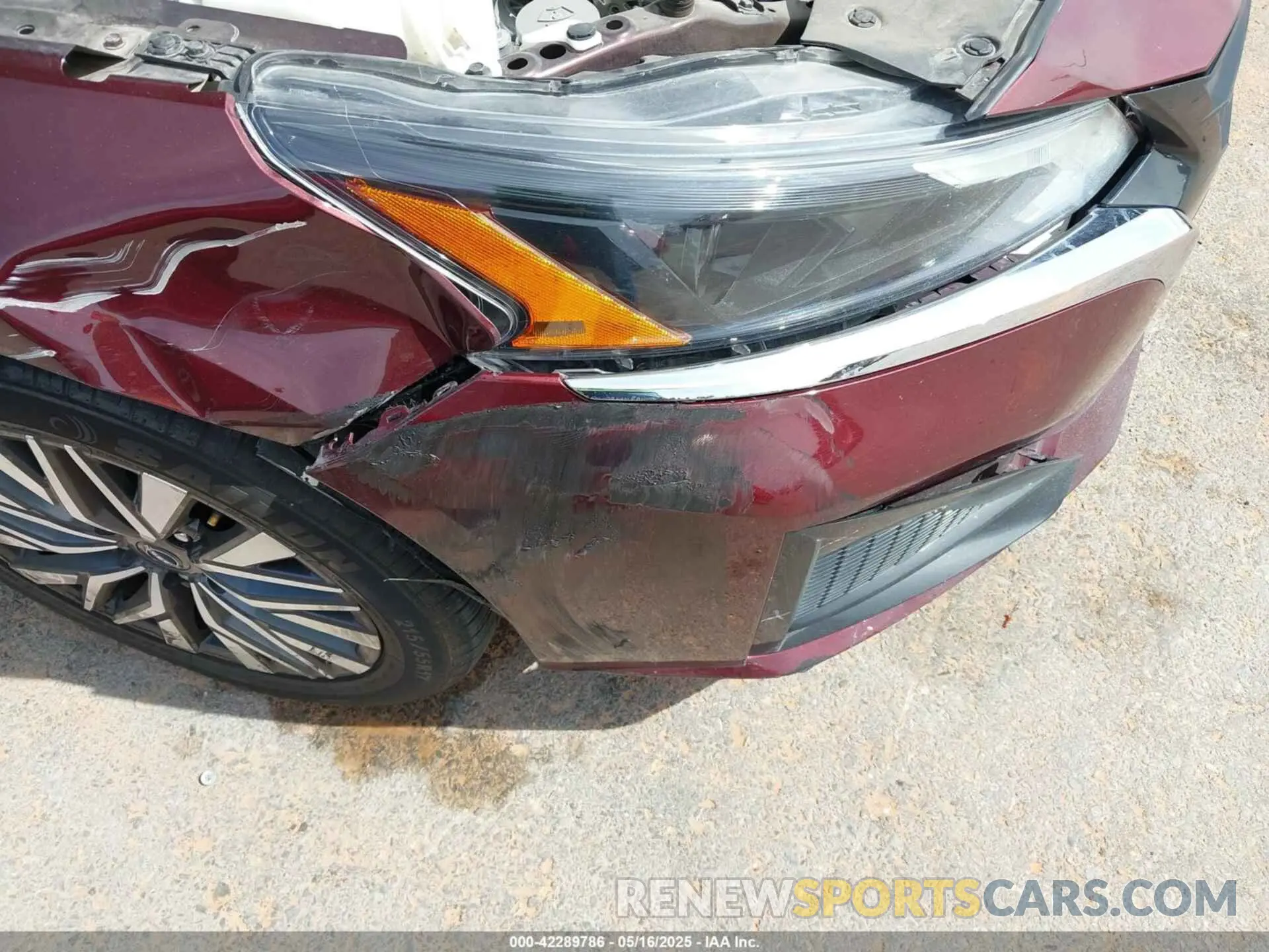 17 Photograph of a damaged car 1N4BL4DV0RN371369 NISSAN ALTIMA 2024