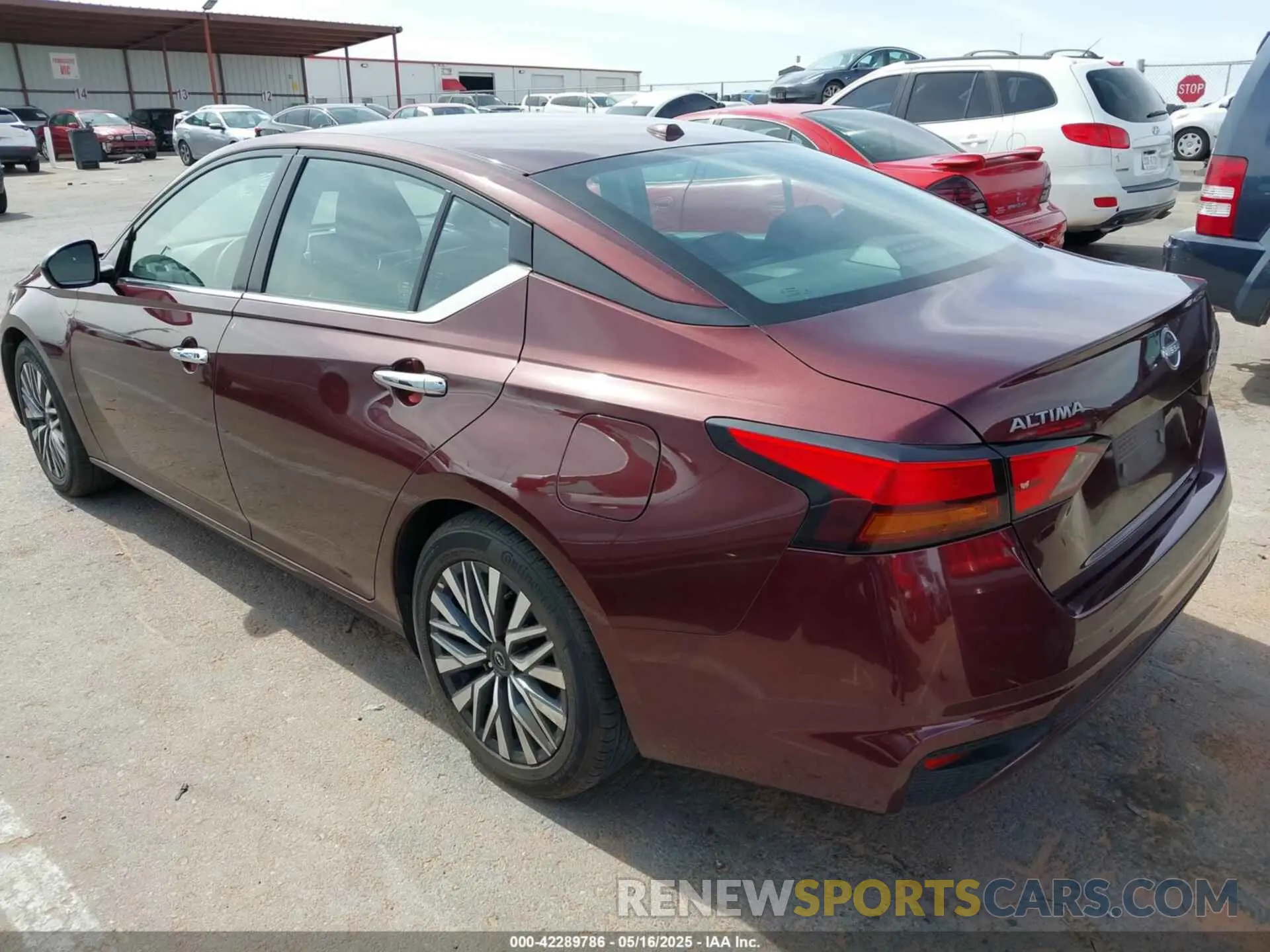3 Photograph of a damaged car 1N4BL4DV0RN371369 NISSAN ALTIMA 2024