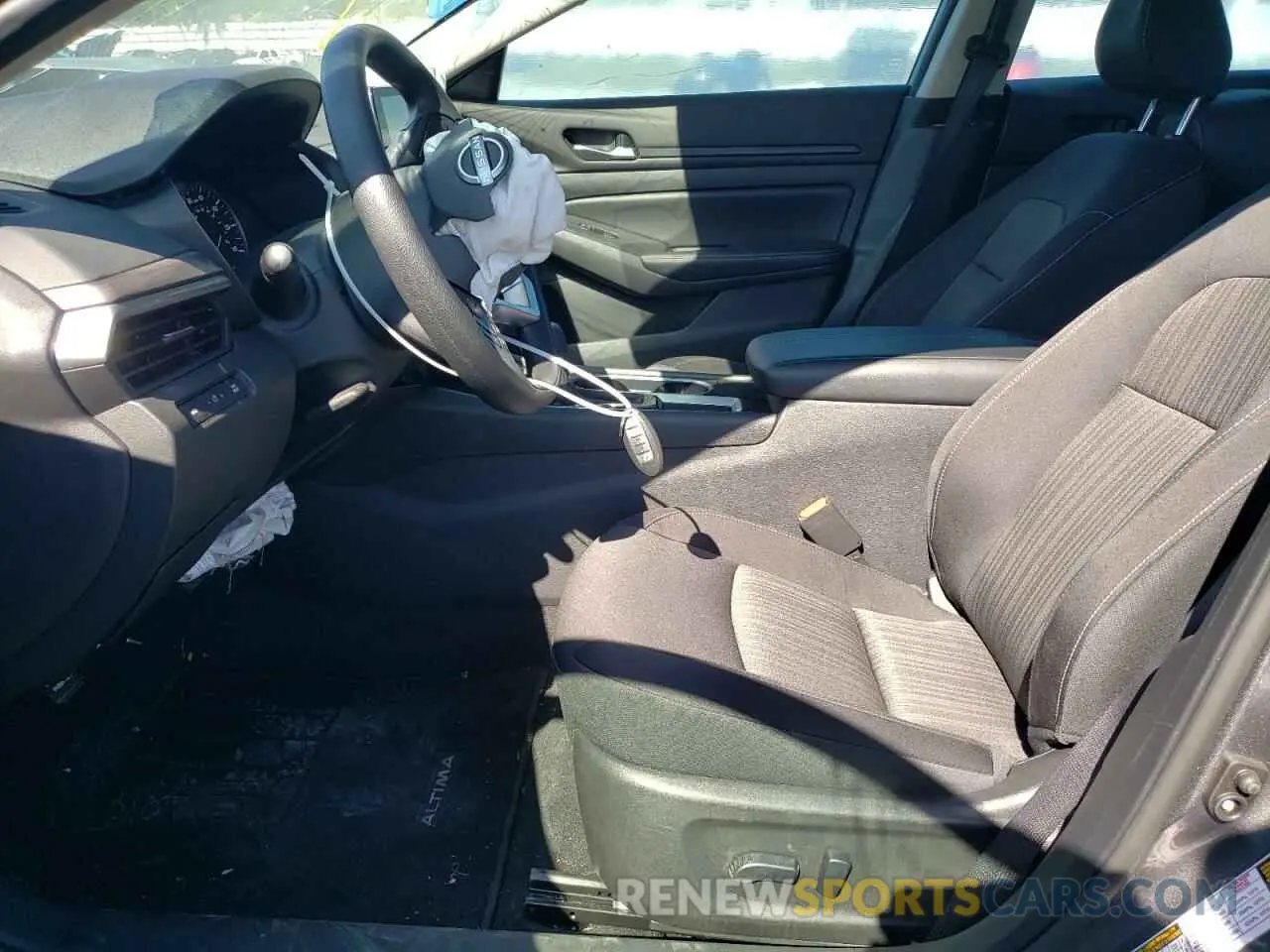 7 Photograph of a damaged car 1N4BL4DV0RN402149 NISSAN ALTIMA 2024