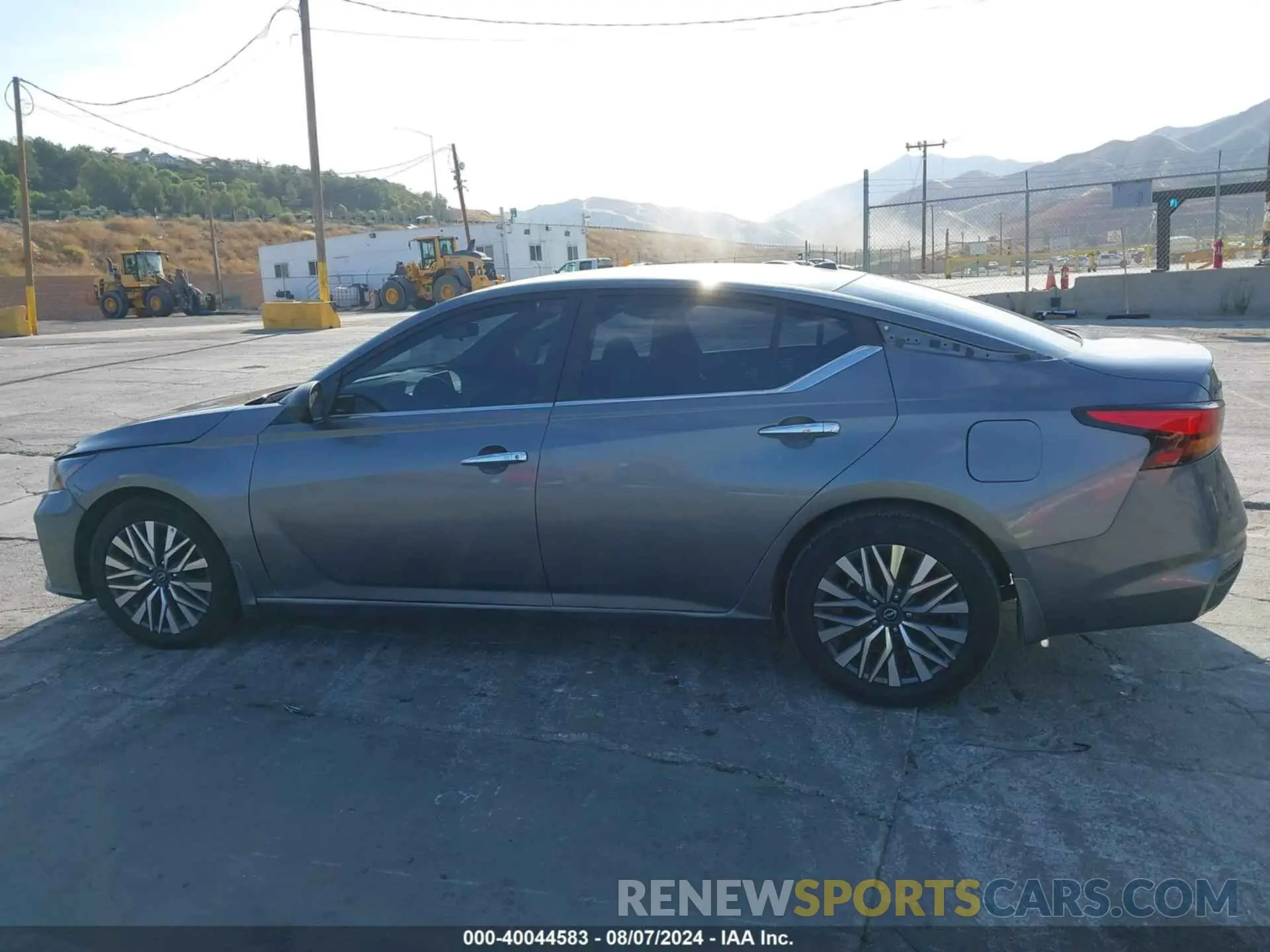 14 Photograph of a damaged car 1N4BL4DV1RN328837 NISSAN ALTIMA 2024