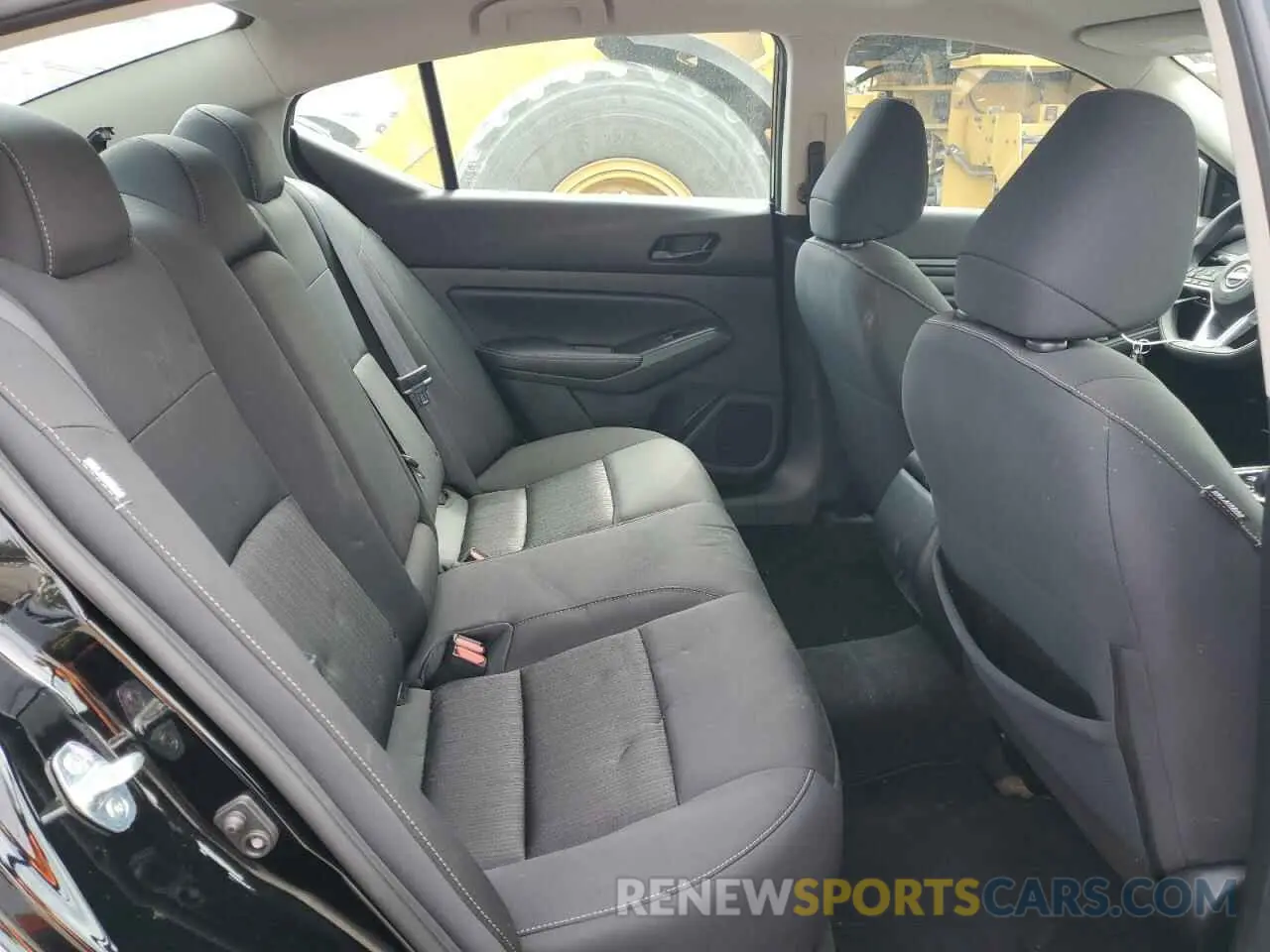 10 Photograph of a damaged car 1N4BL4DV1RN330166 NISSAN ALTIMA 2024
