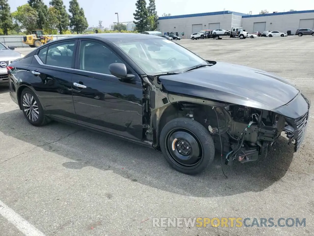 4 Photograph of a damaged car 1N4BL4DV1RN330166 NISSAN ALTIMA 2024