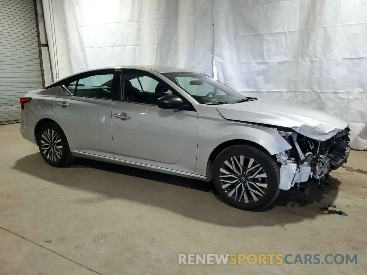 4 Photograph of a damaged car 1N4BL4DV1RN361031 NISSAN ALTIMA 2024