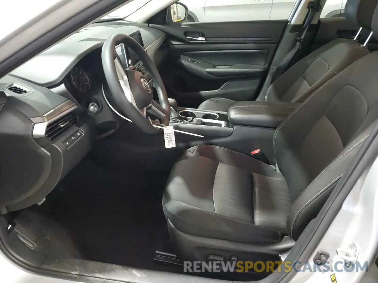 7 Photograph of a damaged car 1N4BL4DV1RN361031 NISSAN ALTIMA 2024