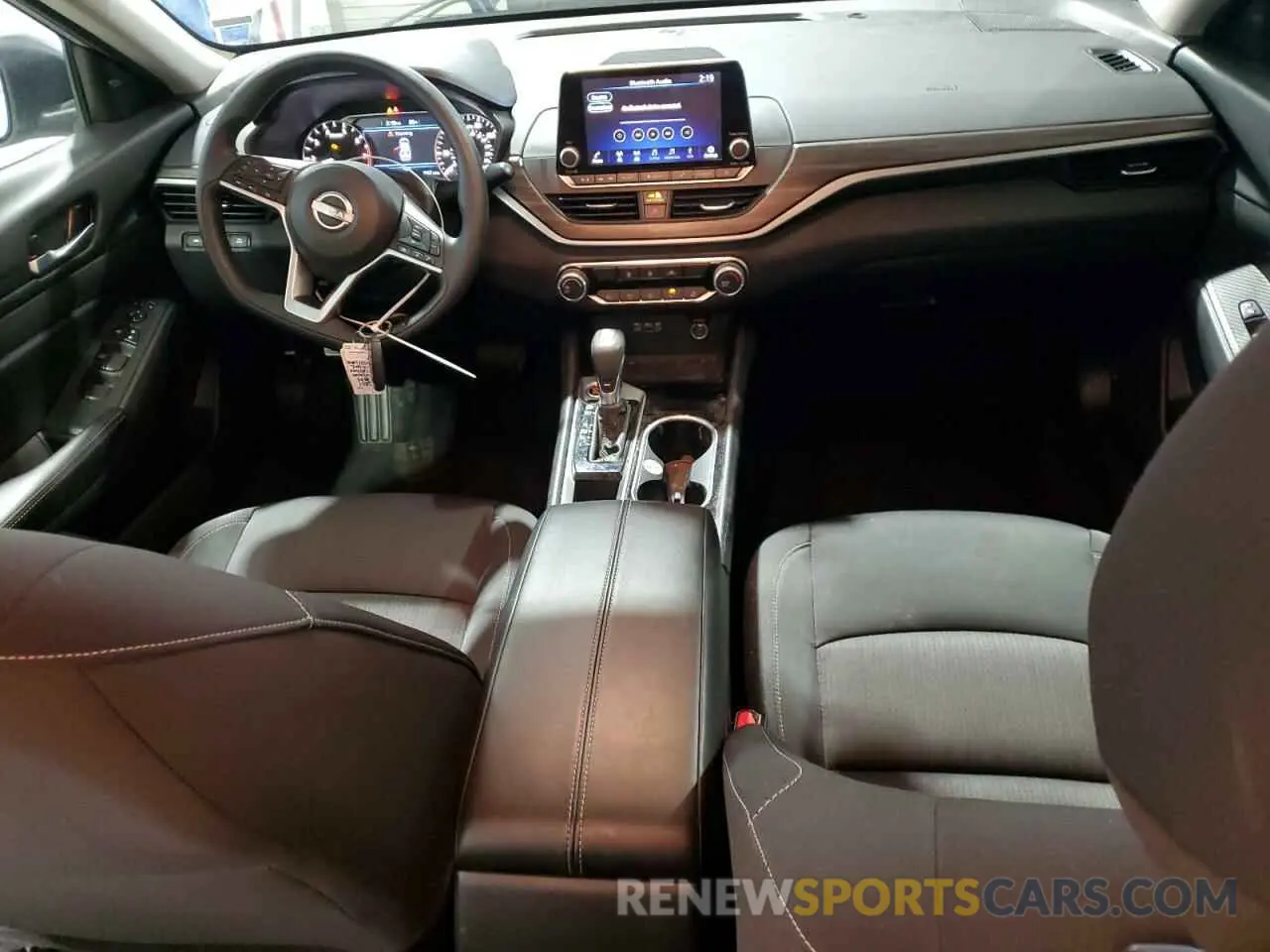 8 Photograph of a damaged car 1N4BL4DV1RN361031 NISSAN ALTIMA 2024