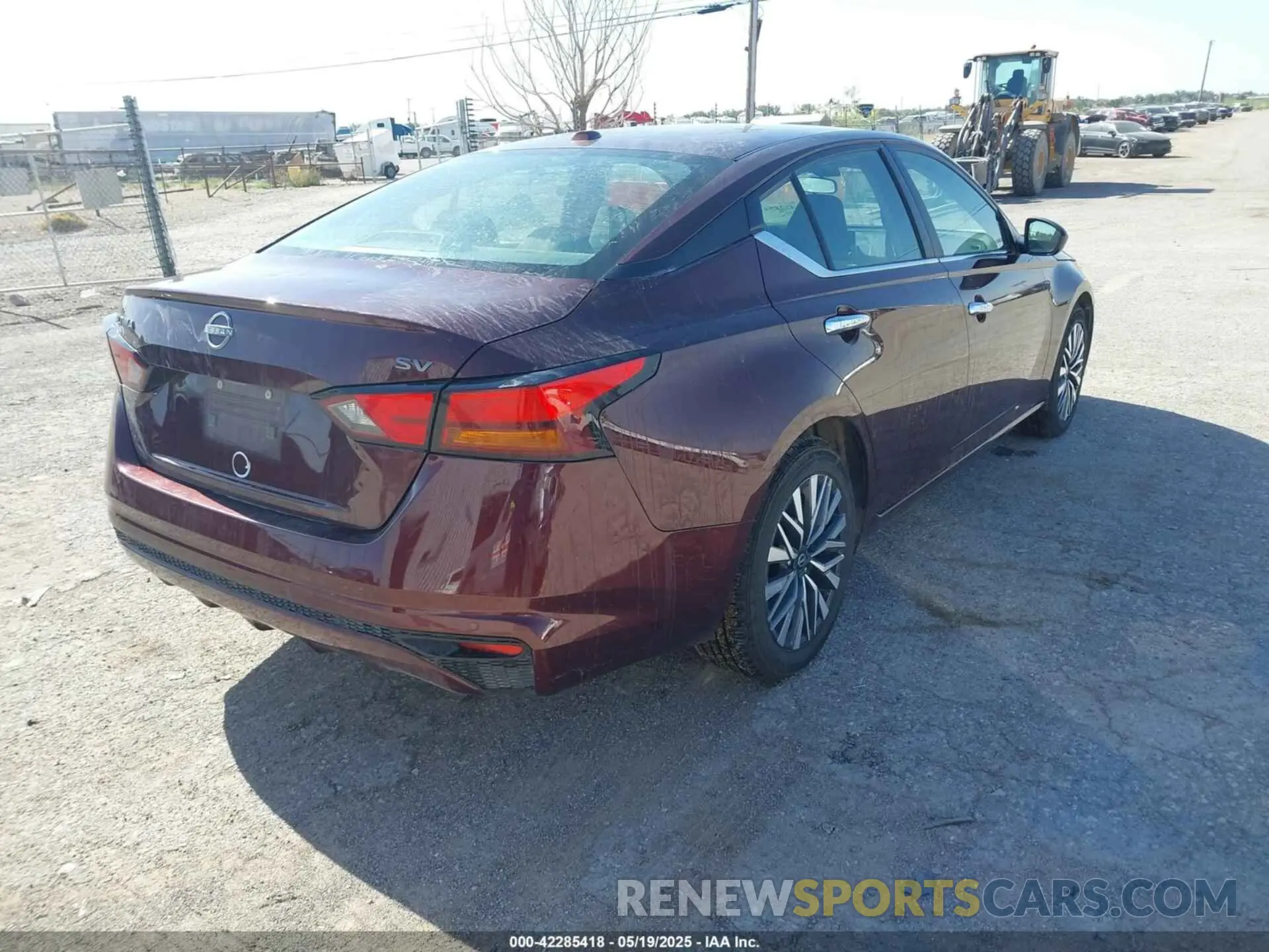 4 Photograph of a damaged car 1N4BL4DV1RN372787 NISSAN ALTIMA 2024