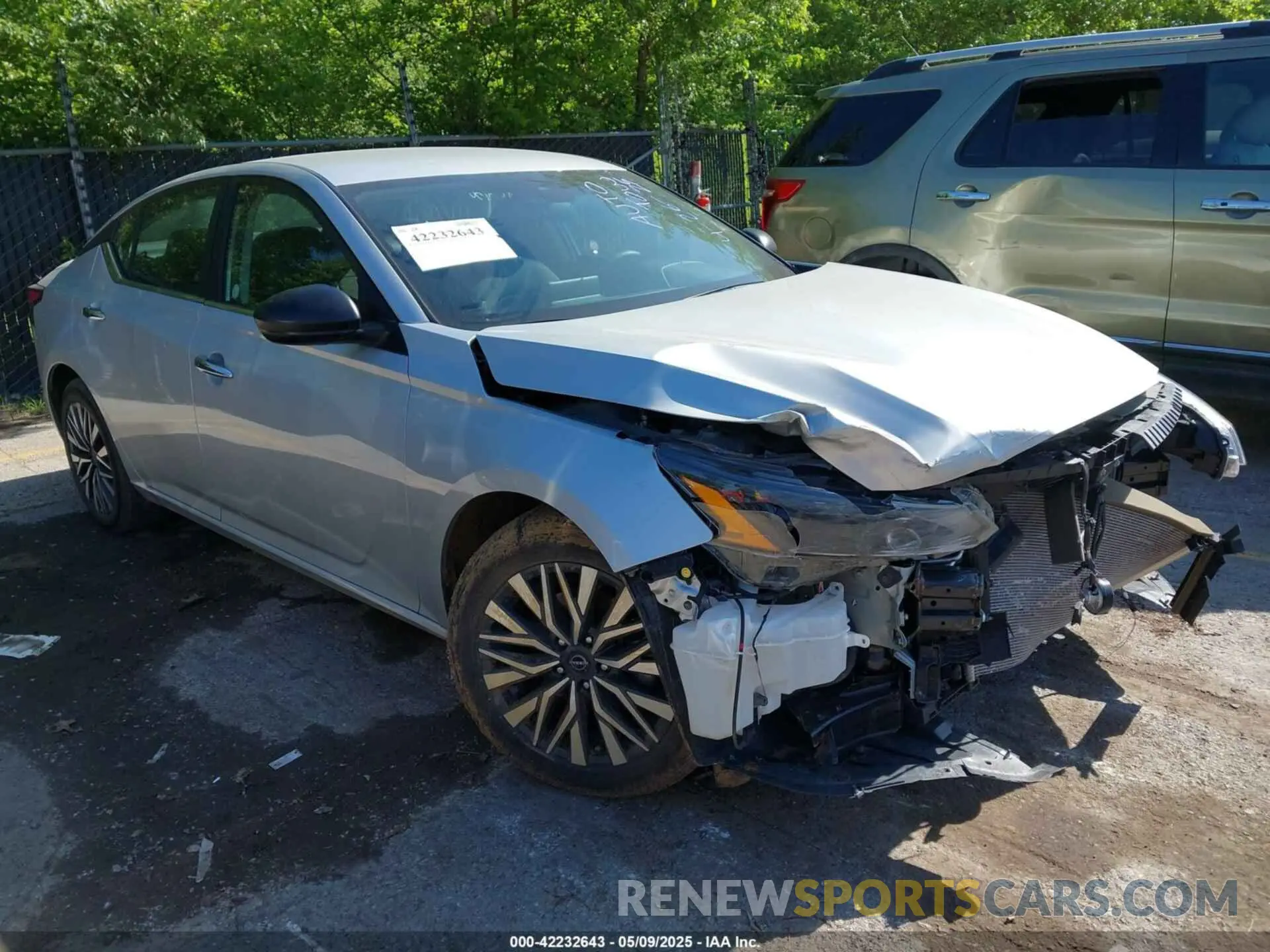1 Photograph of a damaged car 1N4BL4DV1RN377245 NISSAN ALTIMA 2024