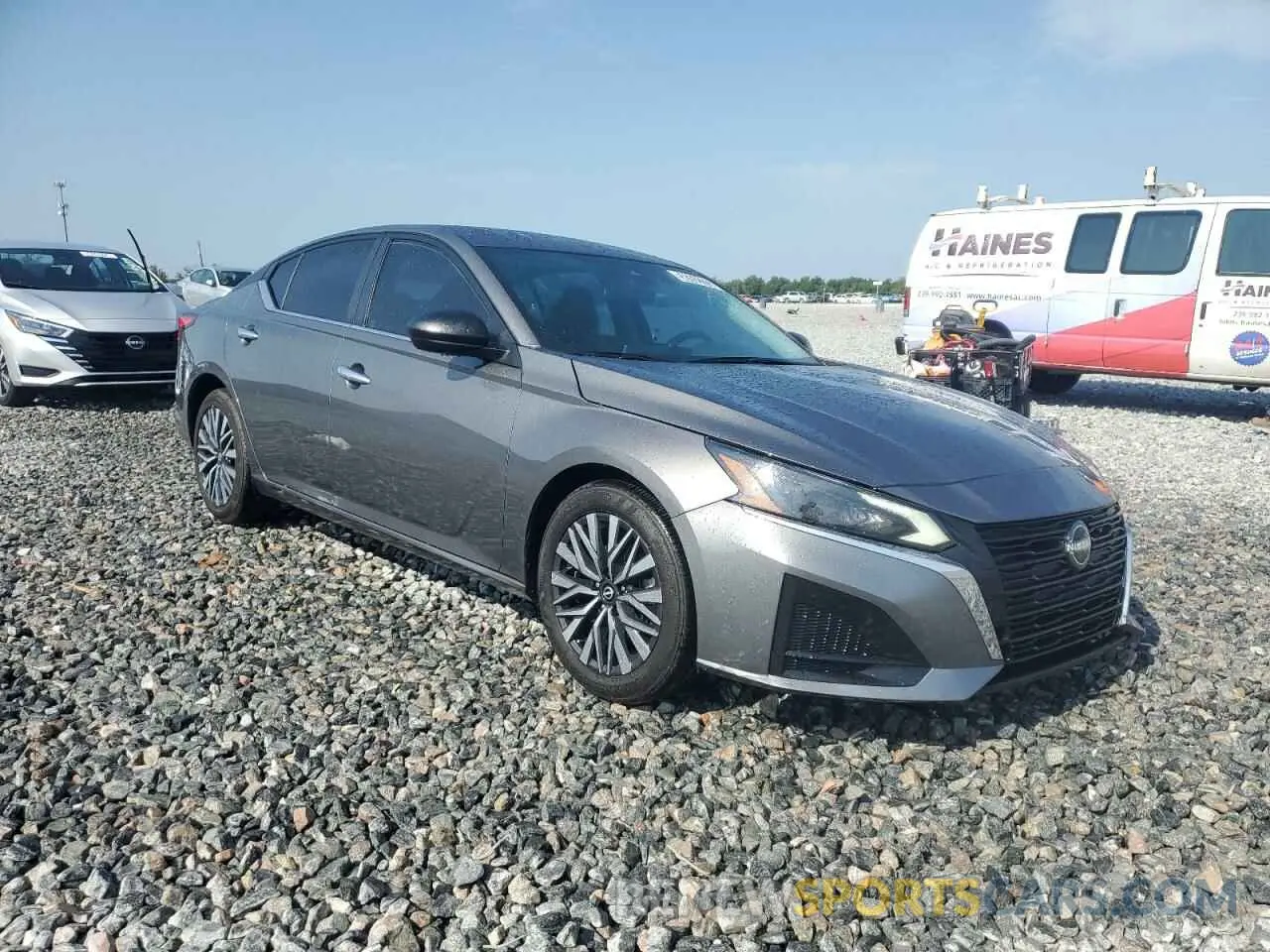 4 Photograph of a damaged car 1N4BL4DV1RN385054 NISSAN ALTIMA 2024