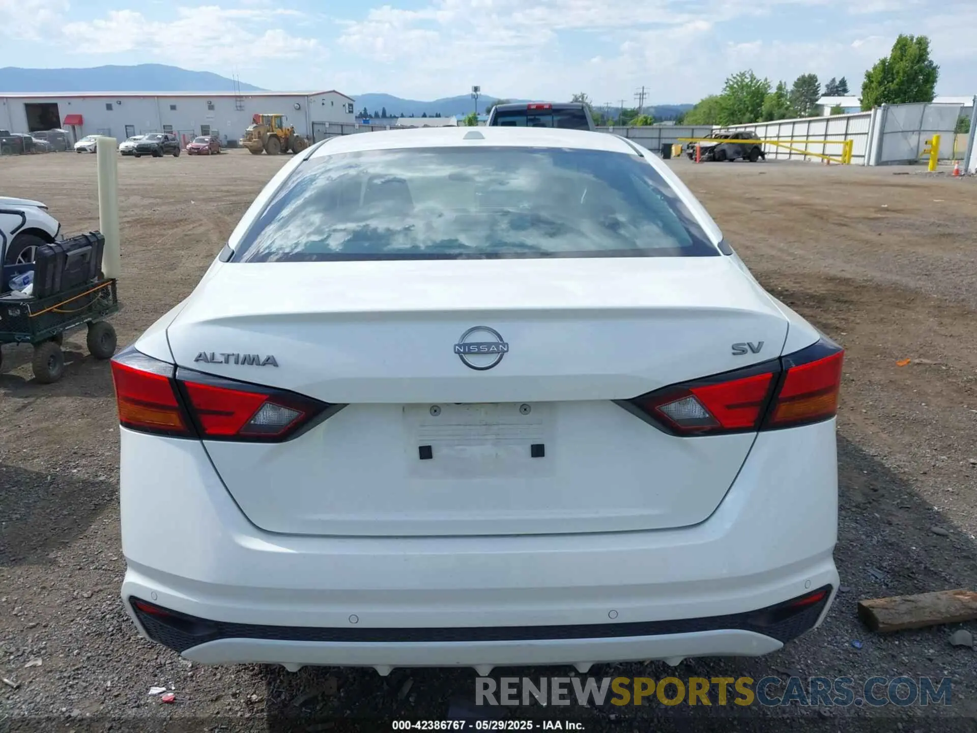 16 Photograph of a damaged car 1N4BL4DV1RN386723 NISSAN ALTIMA 2024