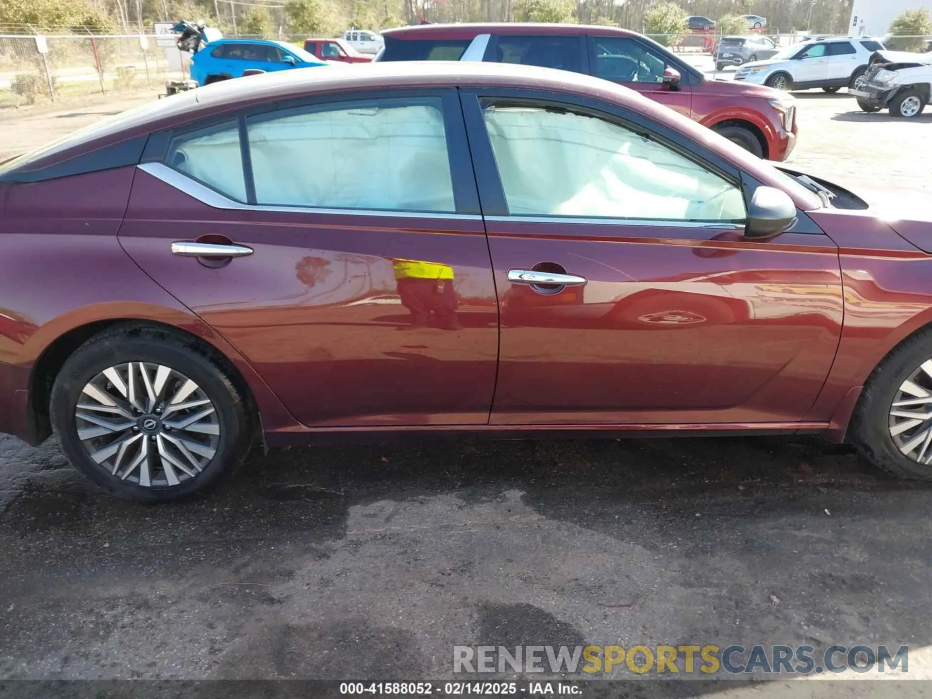13 Photograph of a damaged car 1N4BL4DV2RN318169 NISSAN ALTIMA 2024