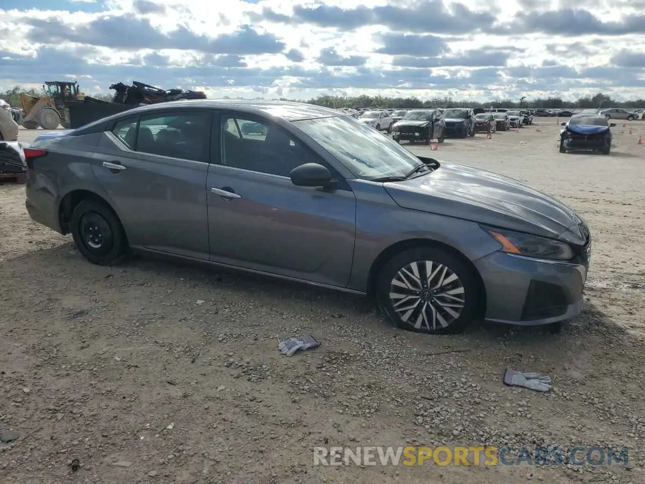 4 Photograph of a damaged car 1N4BL4DV2RN320312 NISSAN ALTIMA 2024